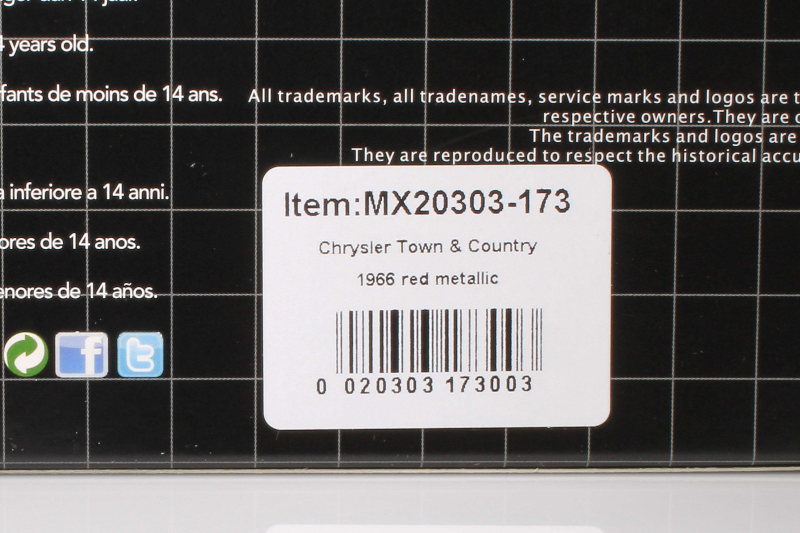 1966 Chrysler Town & Country Wagon 1:43 Matrix Scale Models MX 20303-173