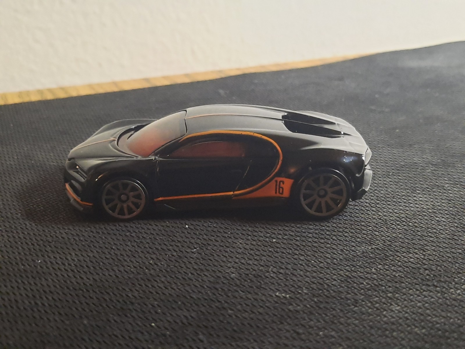 2026 Hot Wheels Mystery Models 16 Bugatti Chiron Loose