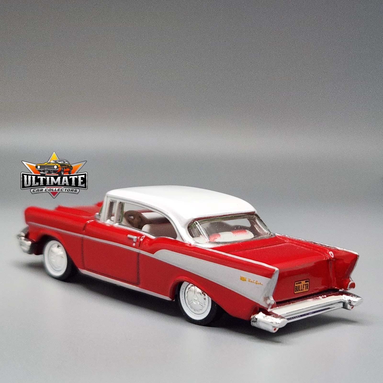 1957 57 Chevrolet Bel Air Collectible 1/64 Scale Diecast Model Collector Car