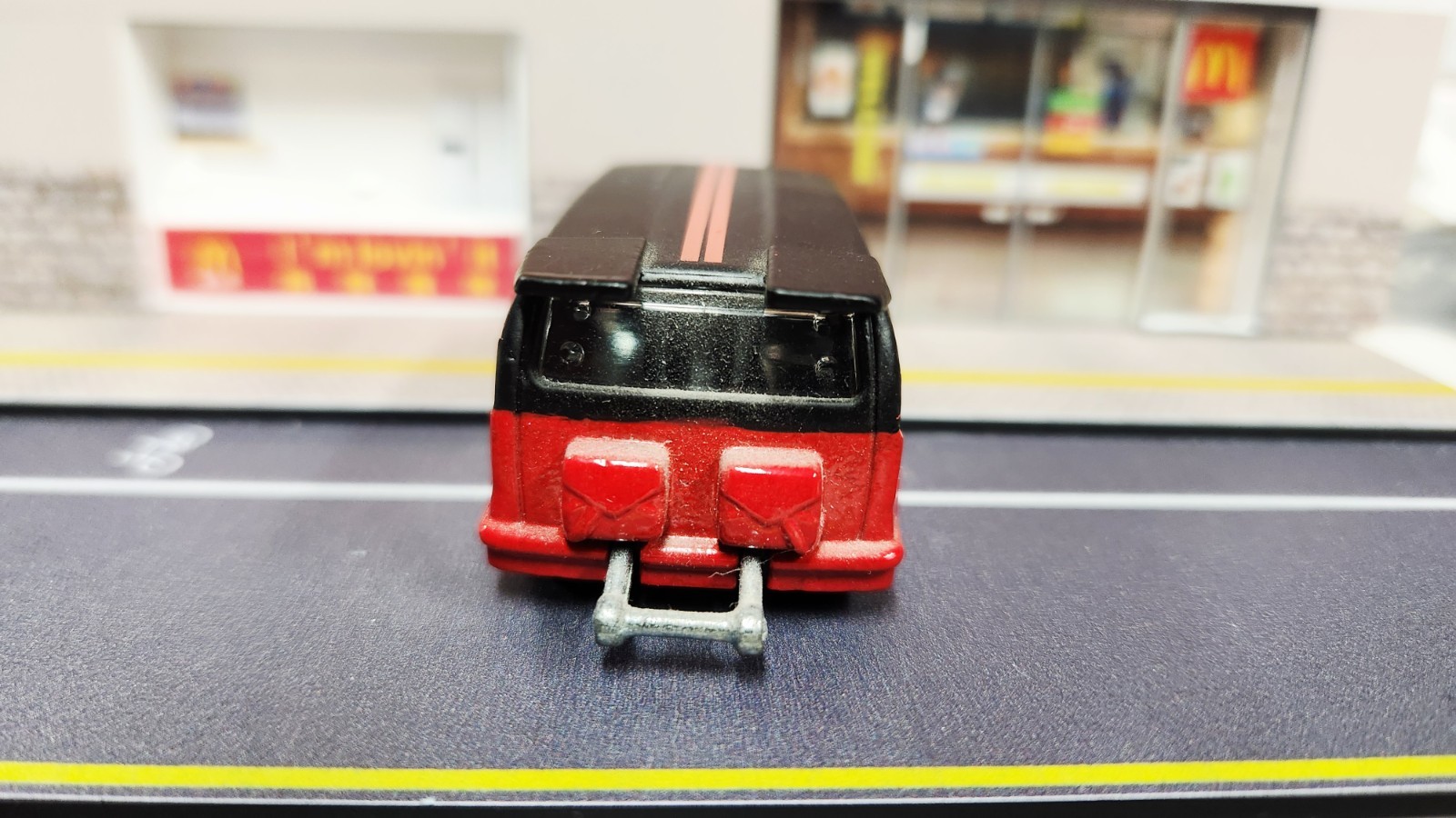 Diecast 1985 Chevy Astro Drag Van. 1:64. Loose. Boulevard. Hotwheels.