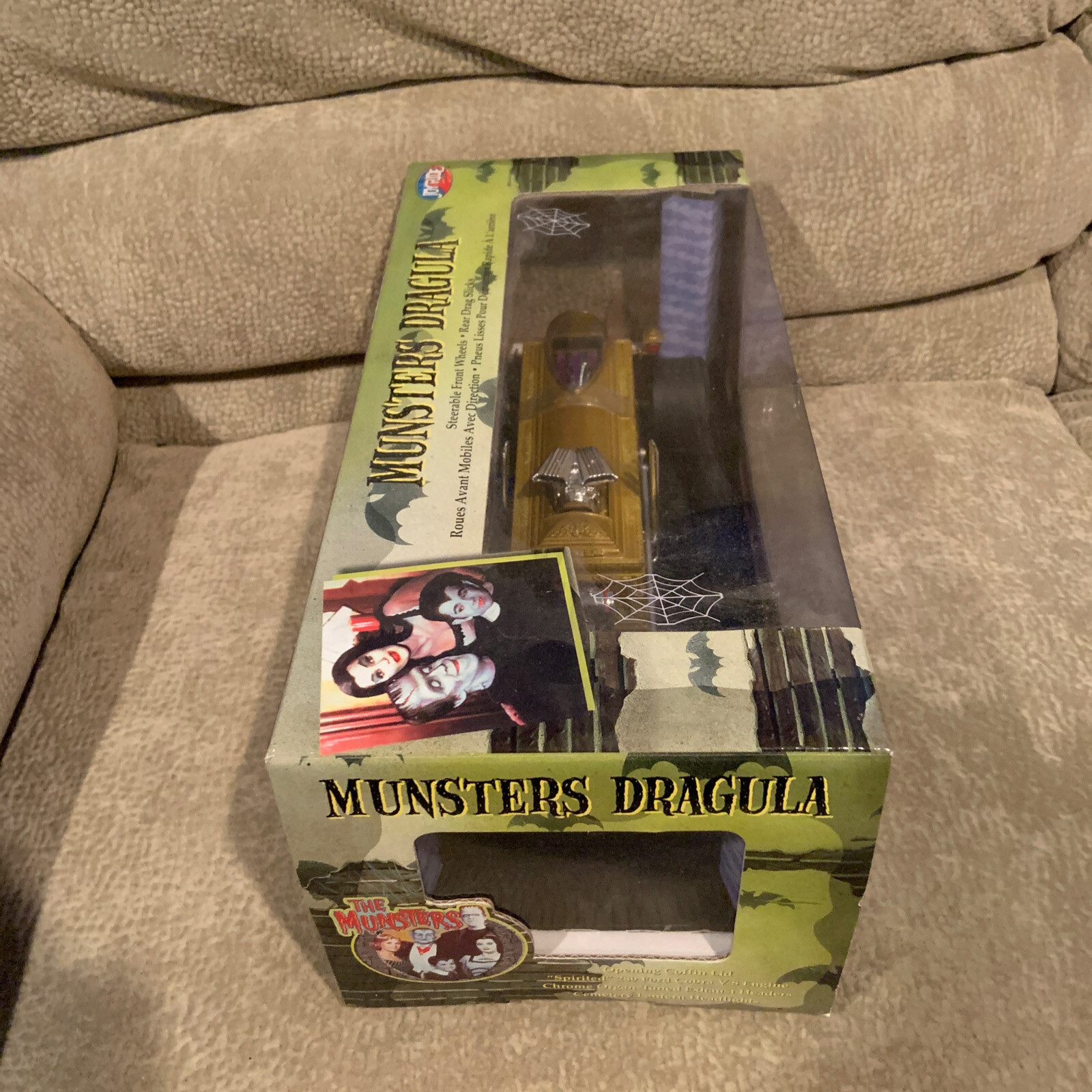 MUNSTERS DRAGULA 1:18 Scale Die Cast Metal RC2 JOYRIDE 2004 & JOYRIDE KOACH 2005