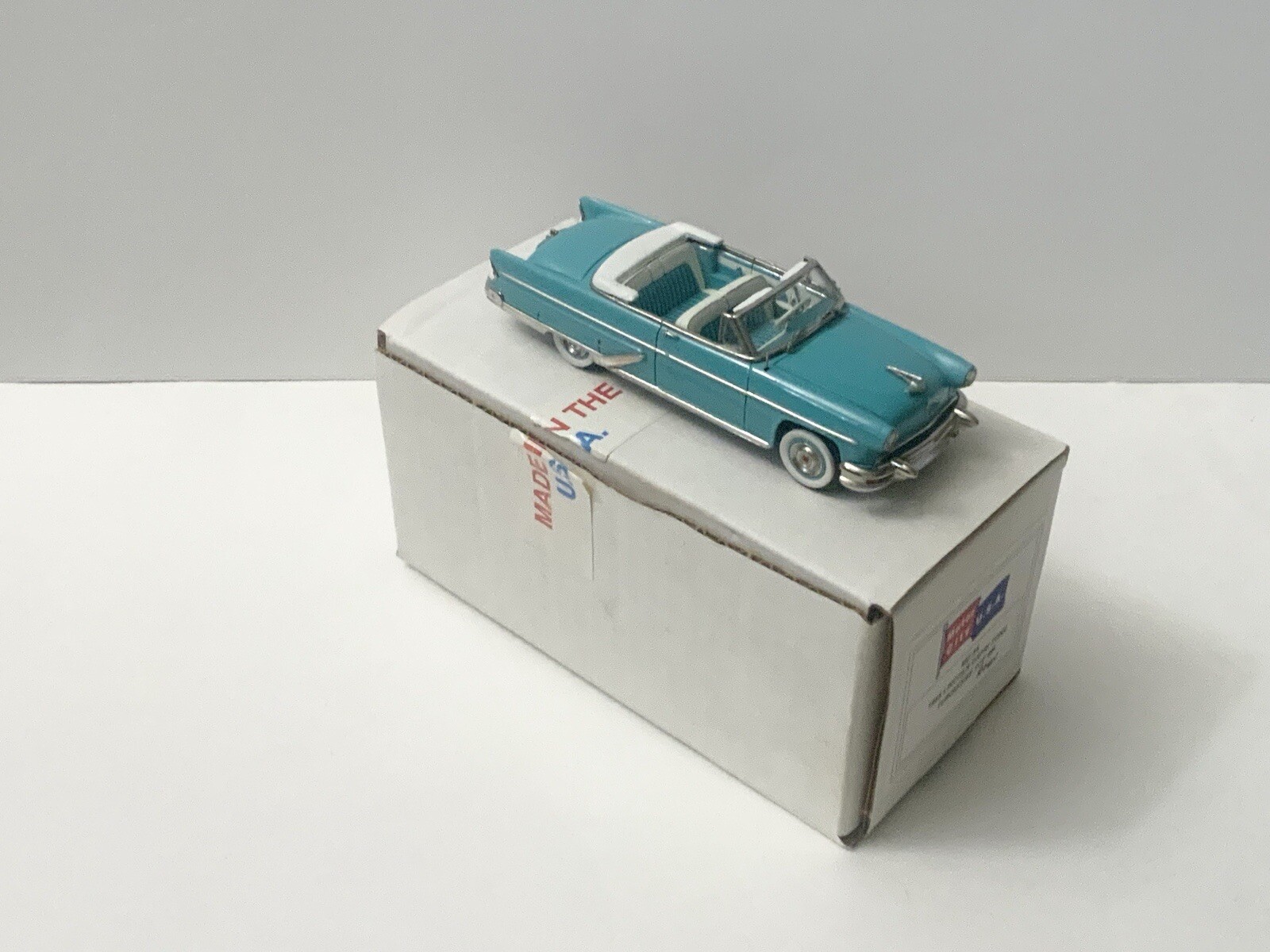 1/43 1955 Lincoln Capri convertible open turquoise MC-64 Motor city USA