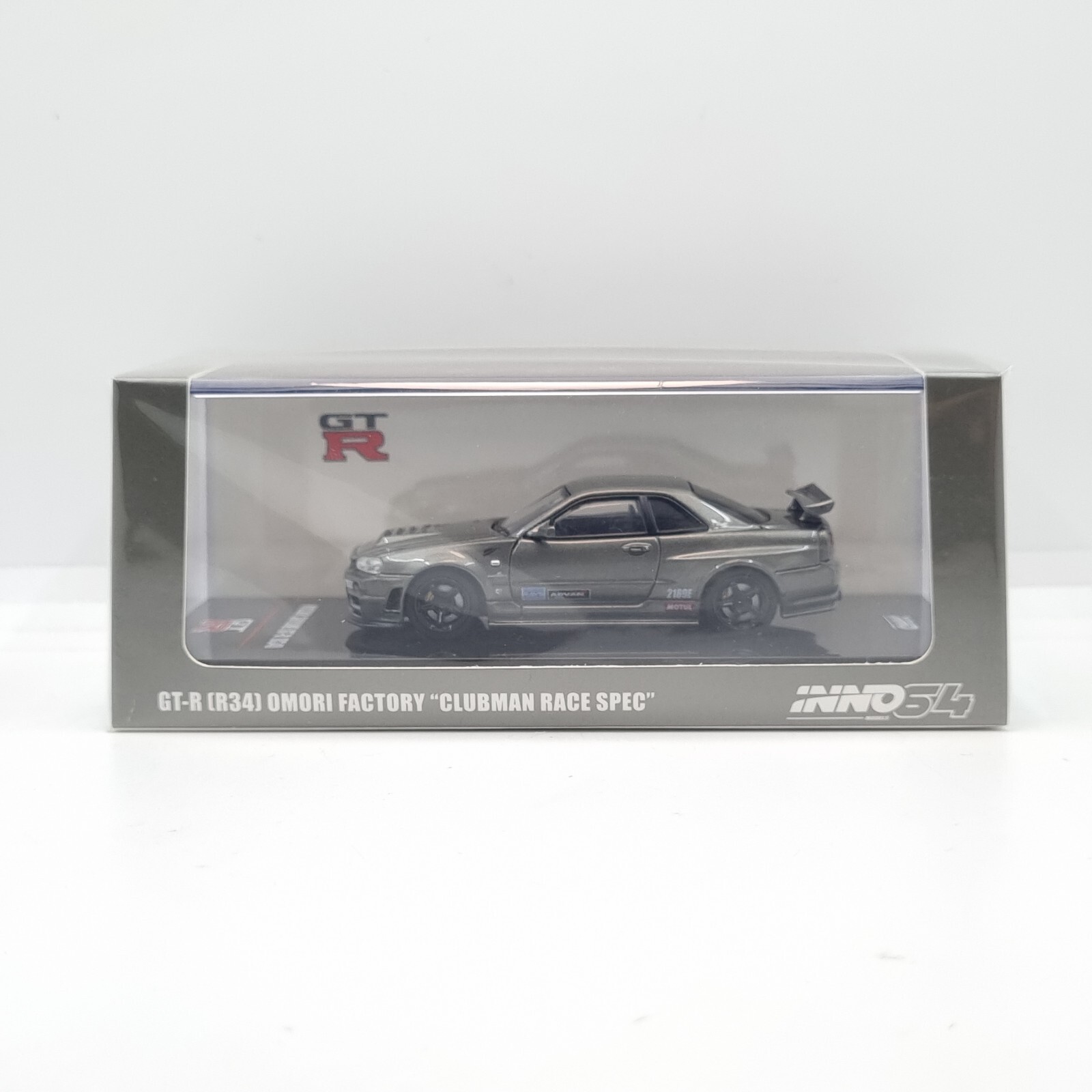 INNO64 NISSAN SKYLINE GT-R R34 OMORI FACTORY CLUBMAN RACE SPEC SEALED