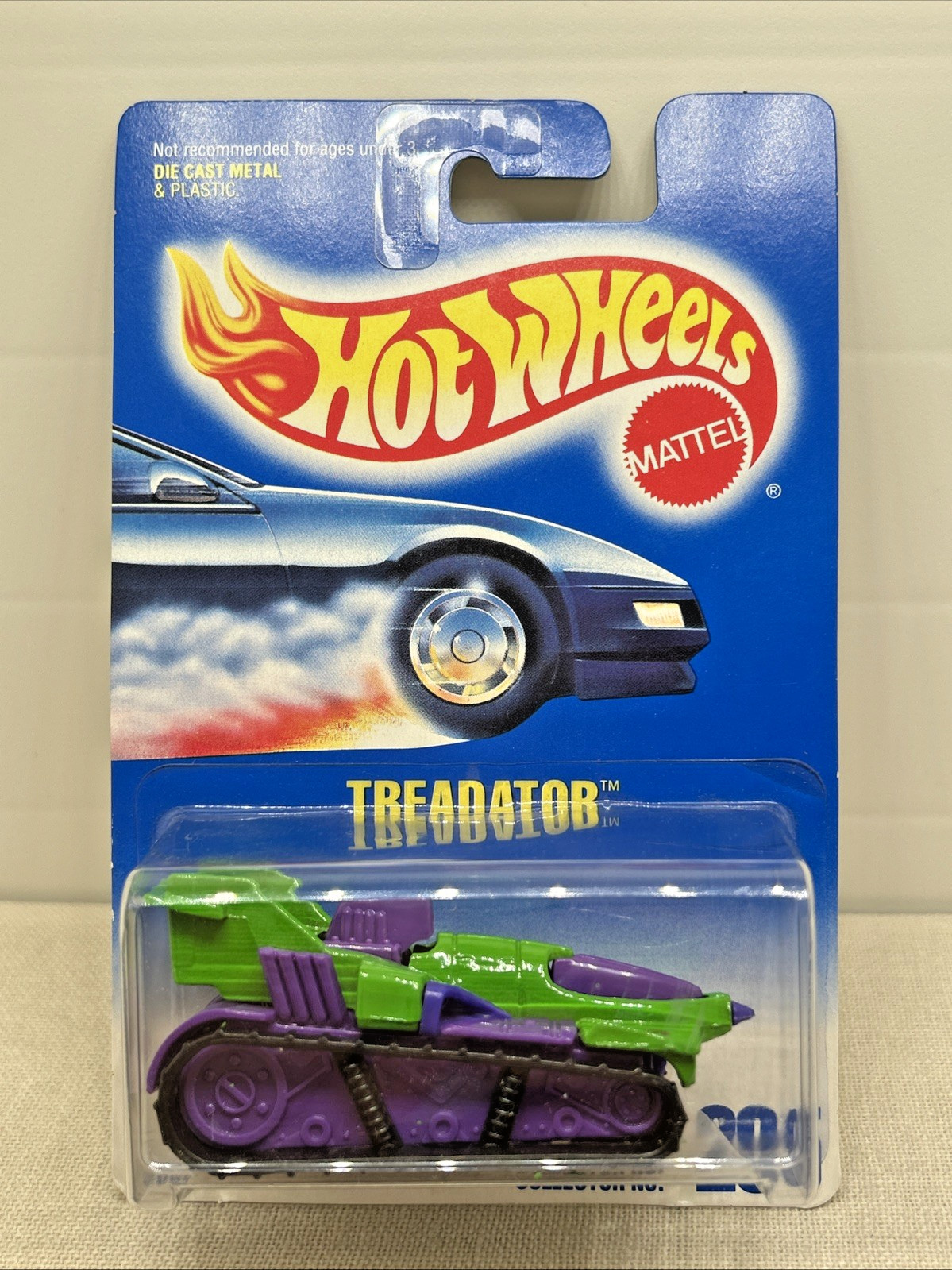 Hot Wheels Vintage Dark Green 1991 Treadator War Military Tank #205 NOS Sealed