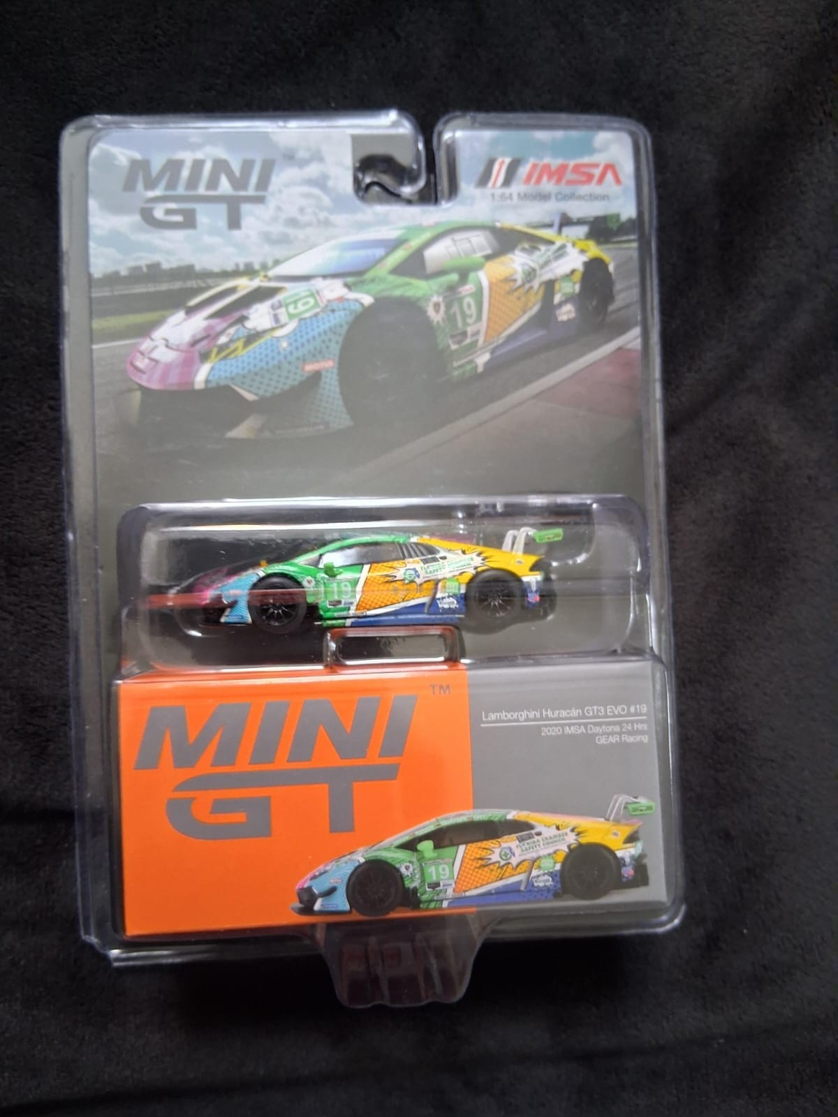 Mini GT 1/64 Lamborghini Huracan GT3 Evo #19 GEAR Racing #552 READ