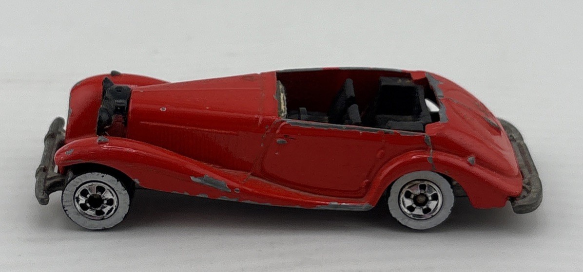 Mattel Hot Wheels 1982 Mercedes 540K Diecast Car Red H2.