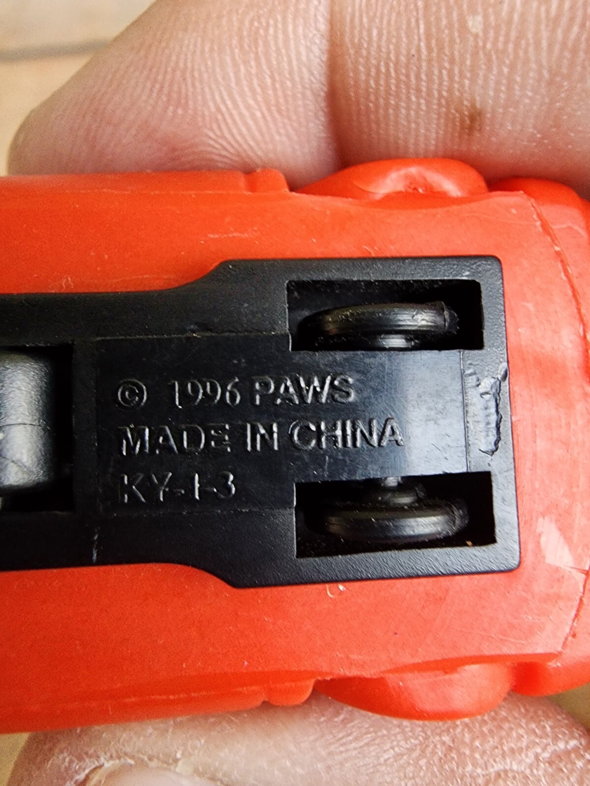 Vintage Paws 1996 Toy Cars – Doggin’ It and Cruisin’ characters; Rubber plastic