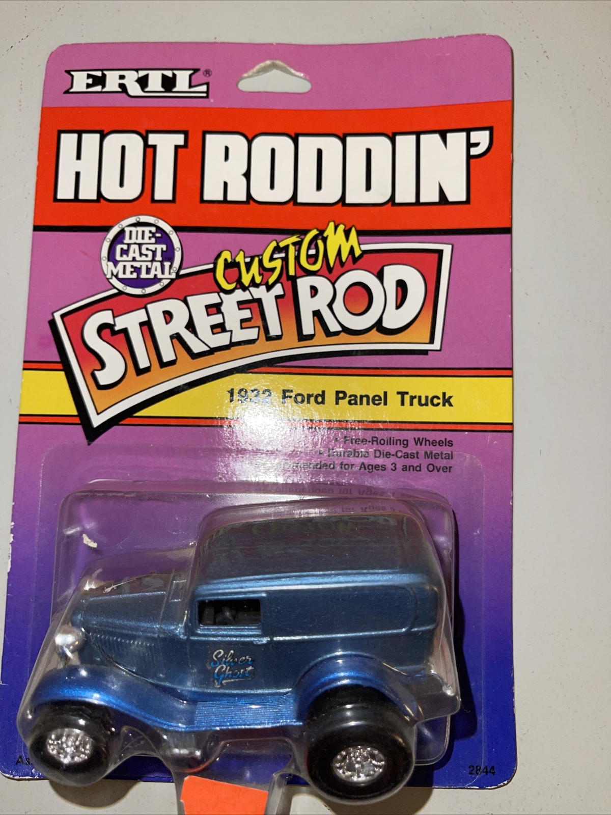 Ertl Hot Roddin’ 1932 Ford Panel Truck Custom Street Rod Opened Package 2844