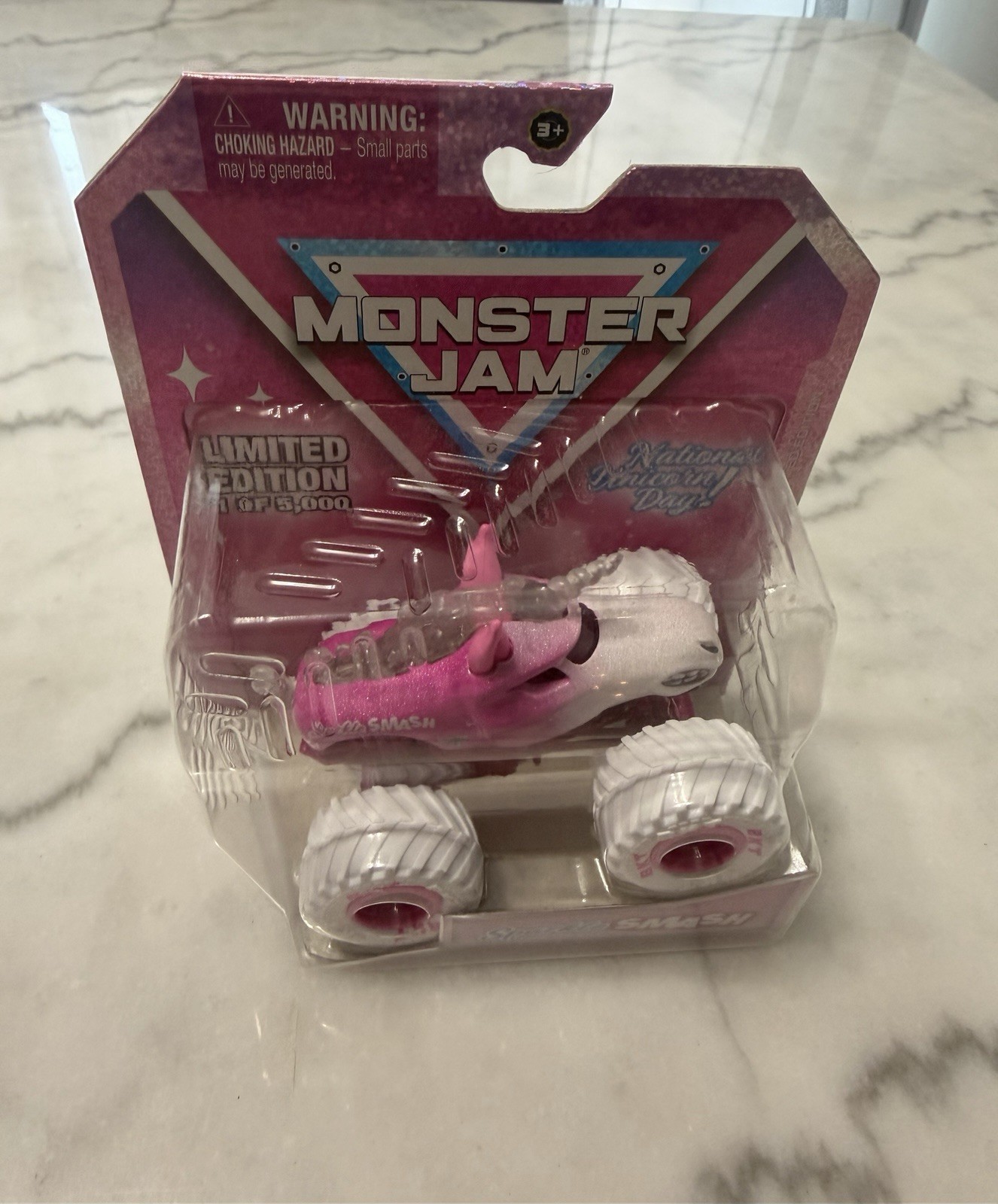 Spin Master Monster Jam Sparkle Smash National Unicorn Day Limited 1:64 Diecast
