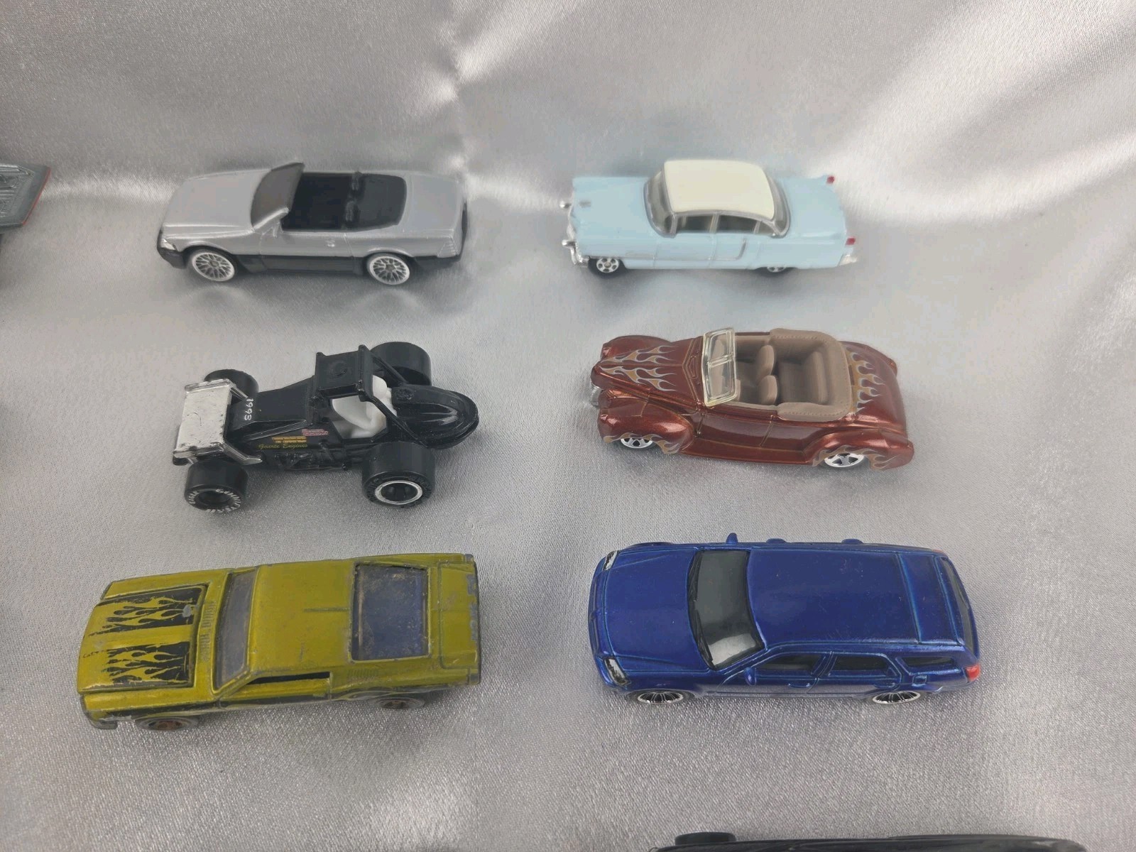 Hot Wheels and Matchbox Assorted Years Loose Lot of 32