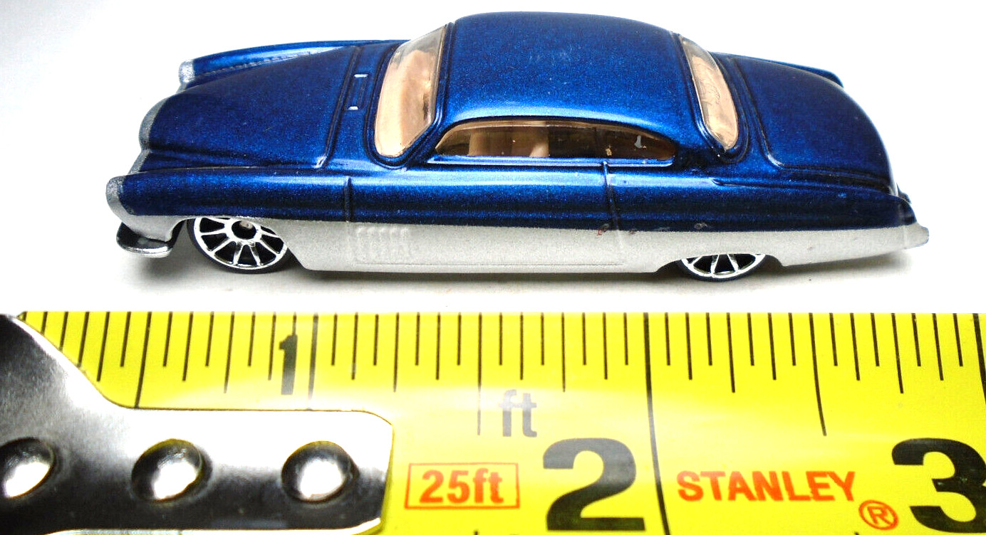 2012 HOT WHEELS MYSTERY CARS FISH’D & CHIP’D BLUE & SILVER 3 1/8″ DIECAST CAR