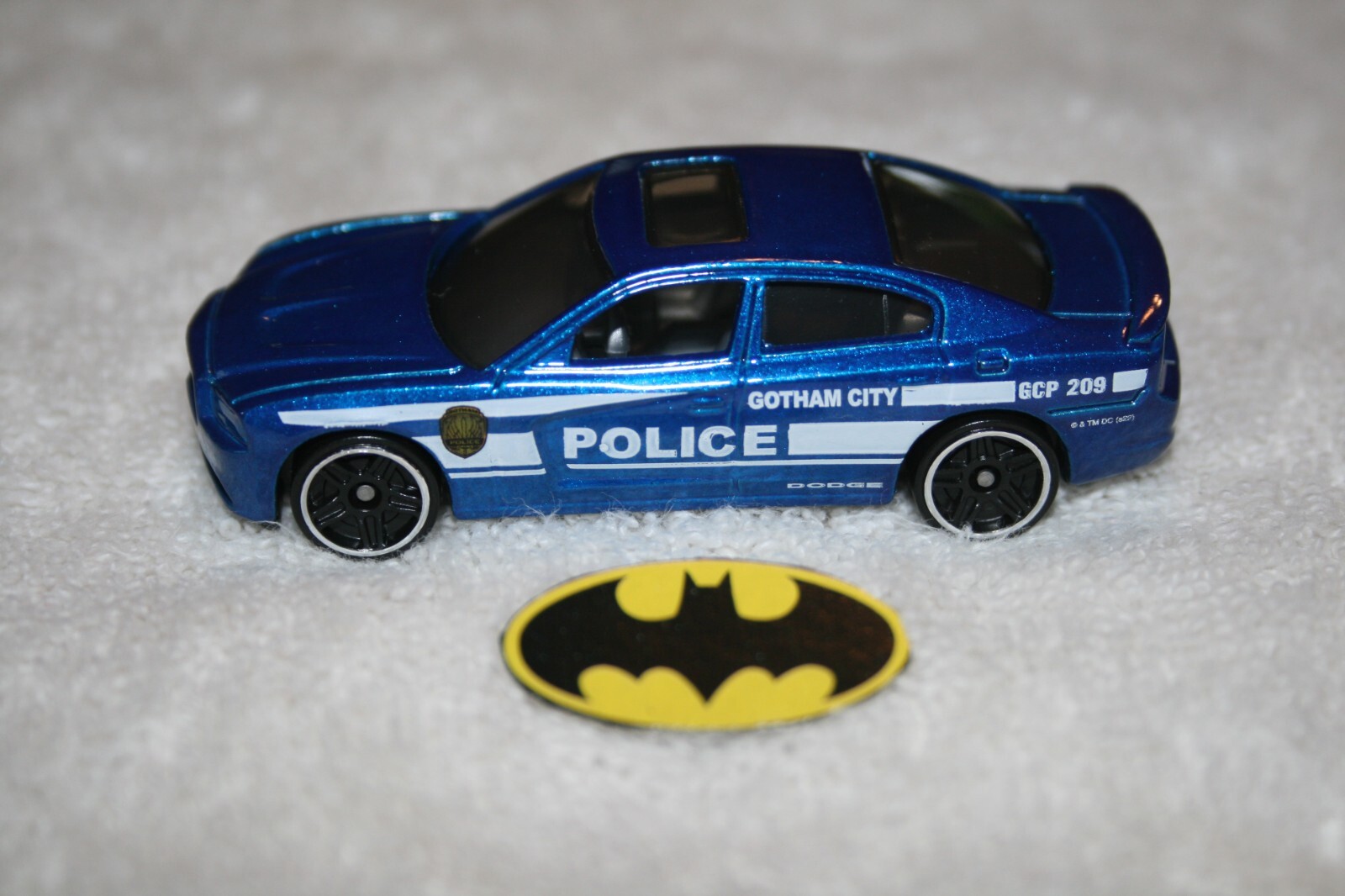 NEW 2023 Hot Wheels Batman 2011 Dodge Charger R/T GCPD Police Blue Gotham city