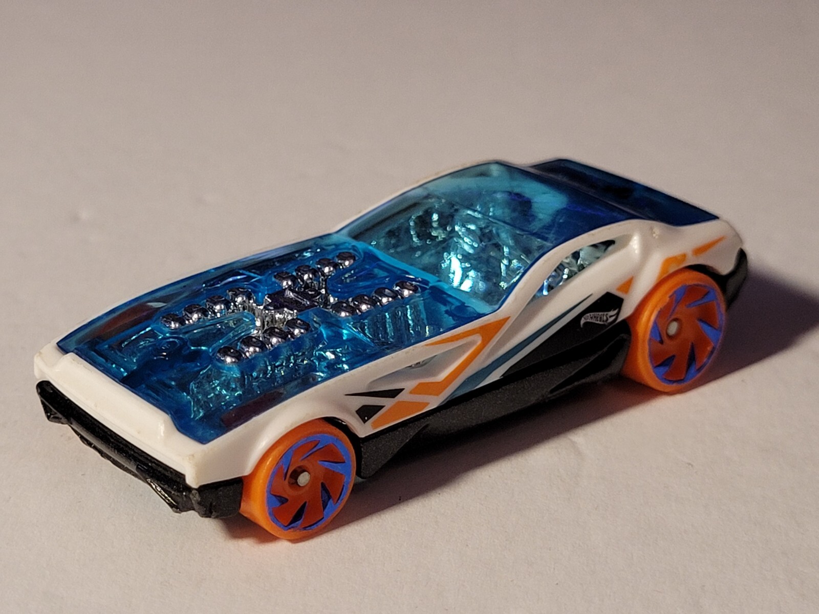 Rare 2009 Hot Wheels Bye Focal II Clear Blue/White Die-Cast 1:64 Concept Car