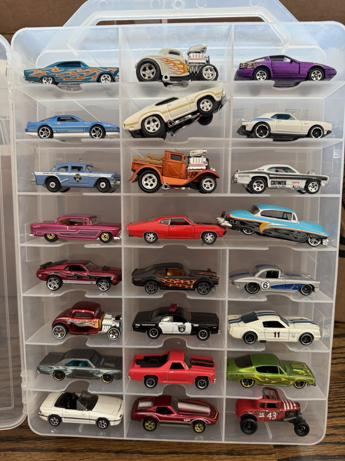 Hot Wheels AMERICAN CLASSICS Loose Lot (24) Assorted Diecast Muscle Cars 🇺🇸