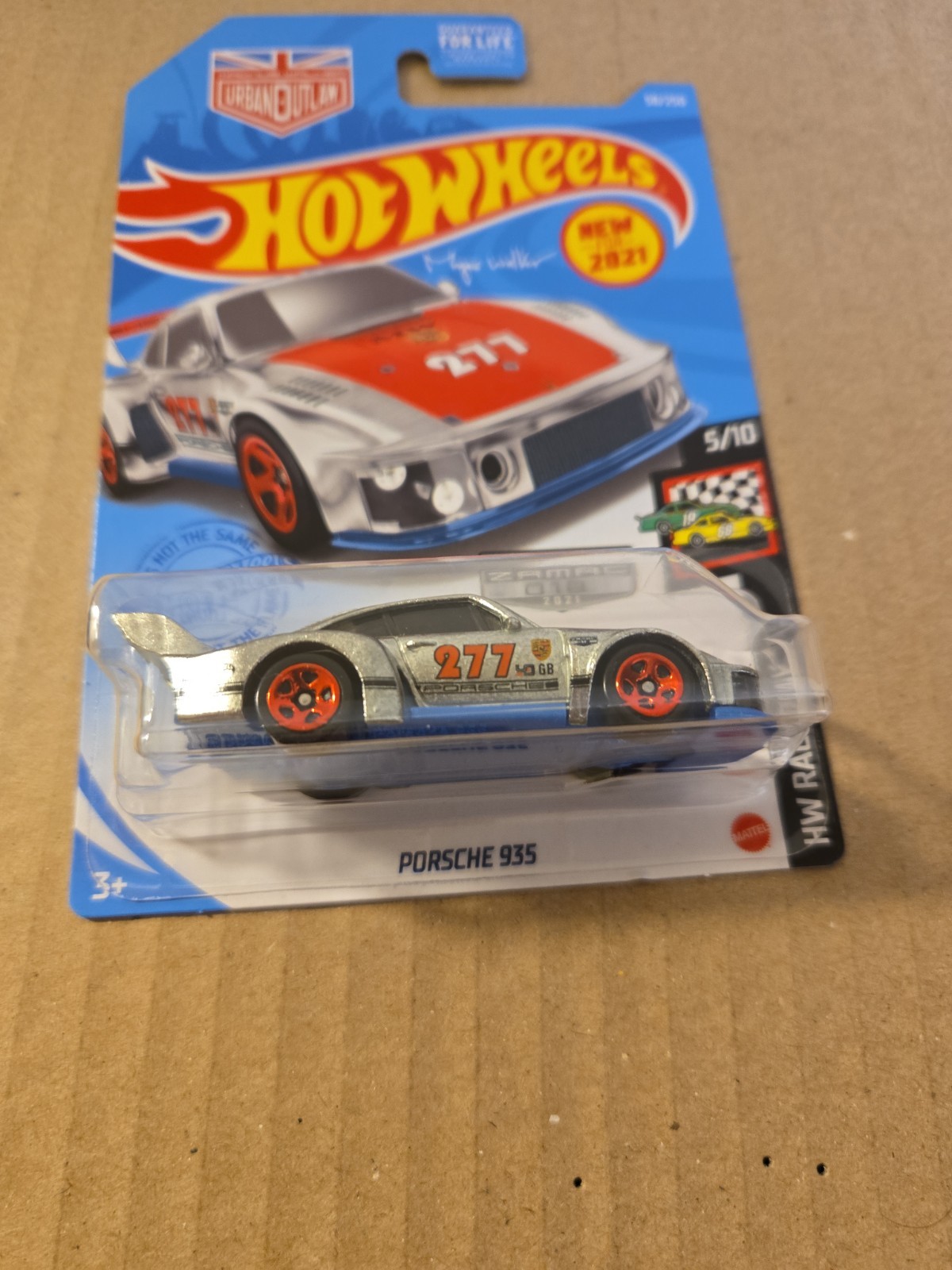 Hot Wheels Porsche 935 Zamac ~ HW Race Day