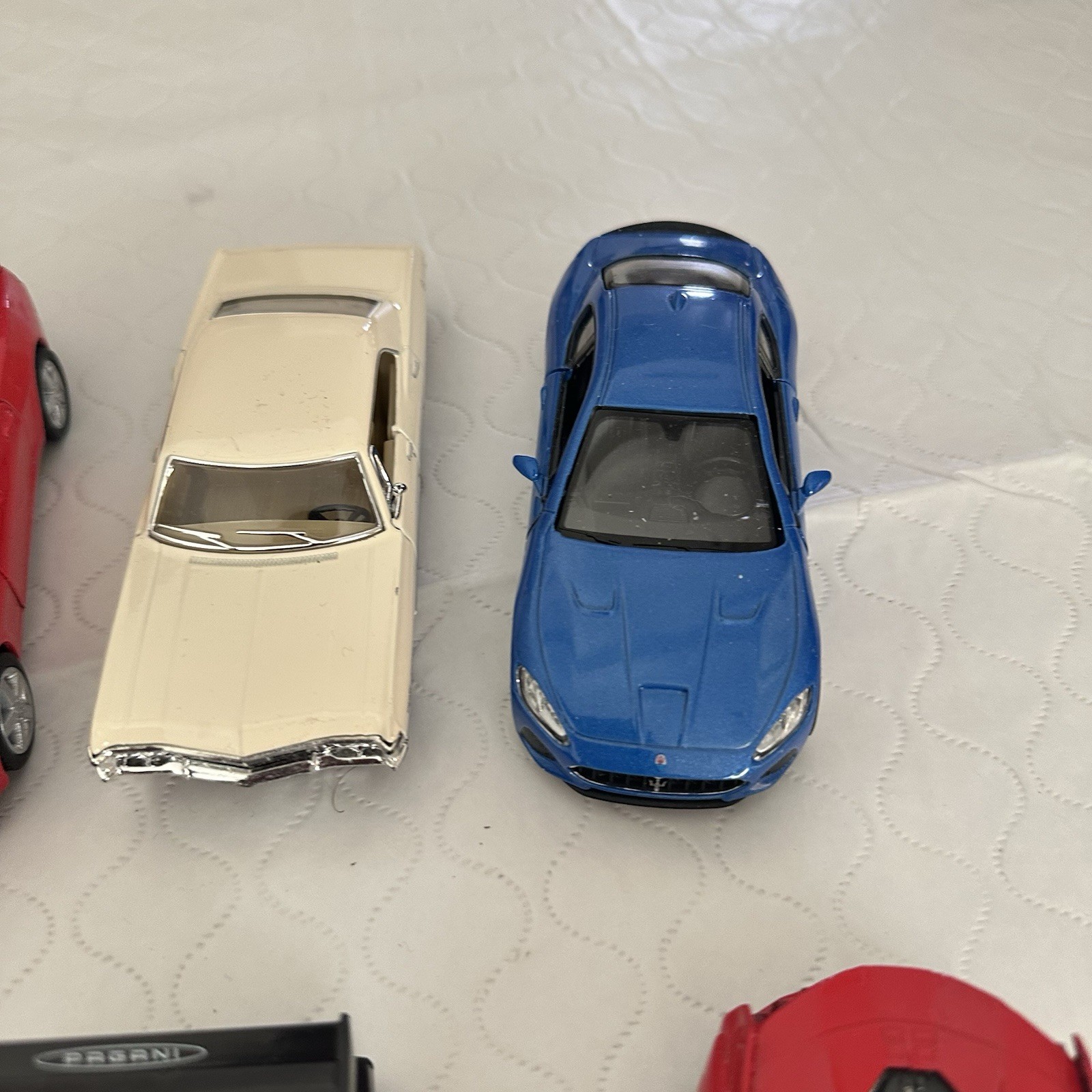 UNI Fortune Kintoy Hot Wheels KINSMART RMZ MSZ City QDiecast Cars 1/36 Lot Of 22