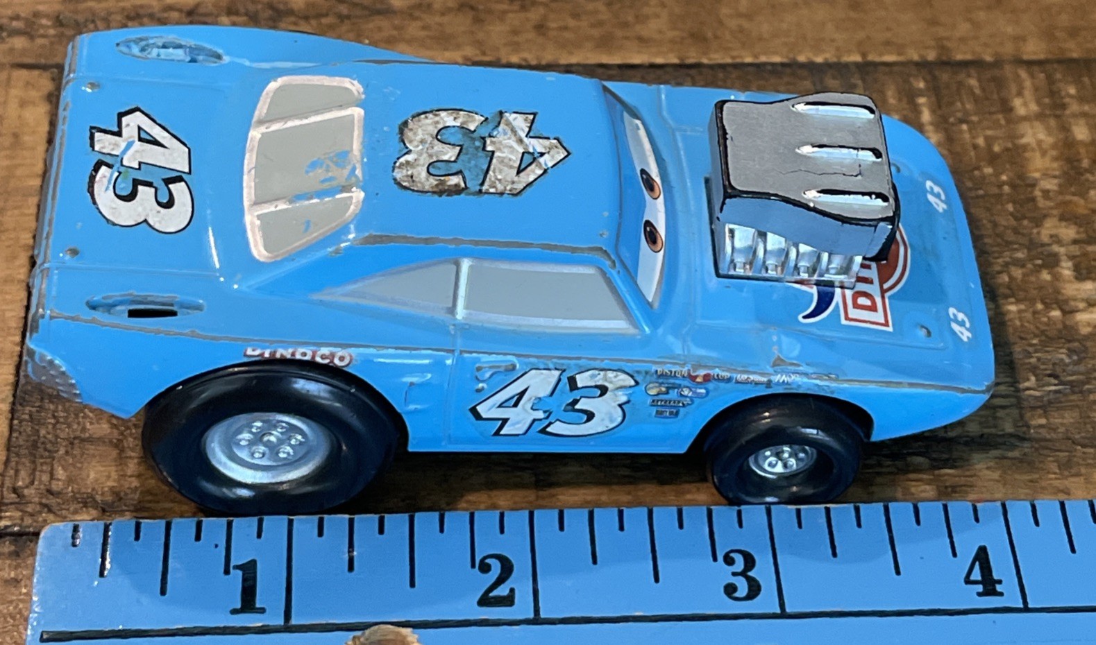 Disney Pixar Cars 43 Richard Petty The King Hot Roddin Superbird 1:43 READ HTF