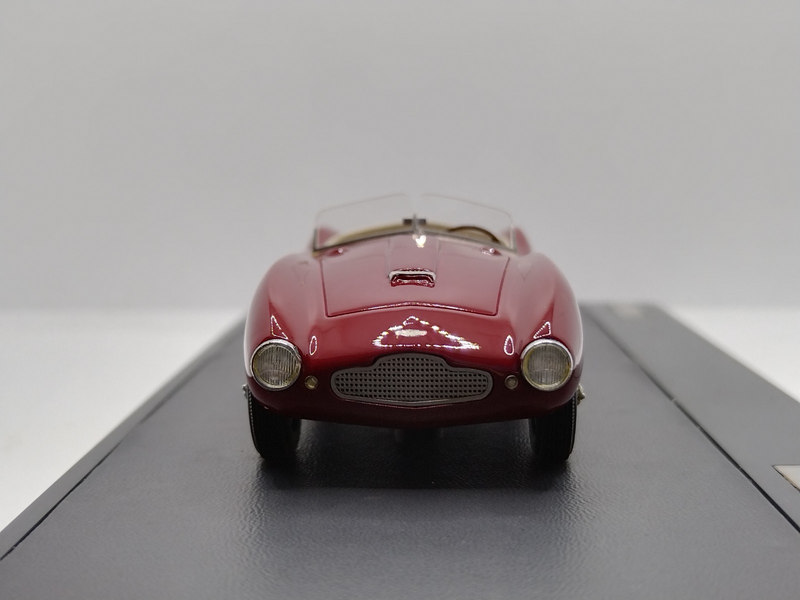 MATRIX 1/43 Aston Martin DB2/4 Competition Spyder Bertone Arnolt 1954. Wow Rare!
