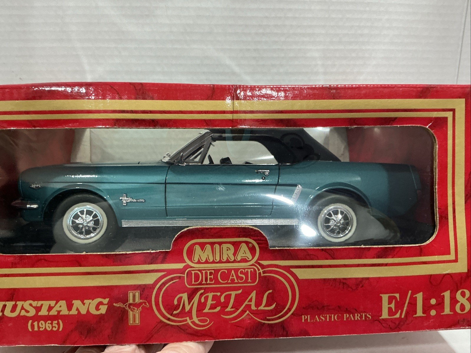 MIRA GOLDEN LINE 1965 Ford Mustang ~ Teal Black Soft Top 1:18 Die Cast Car