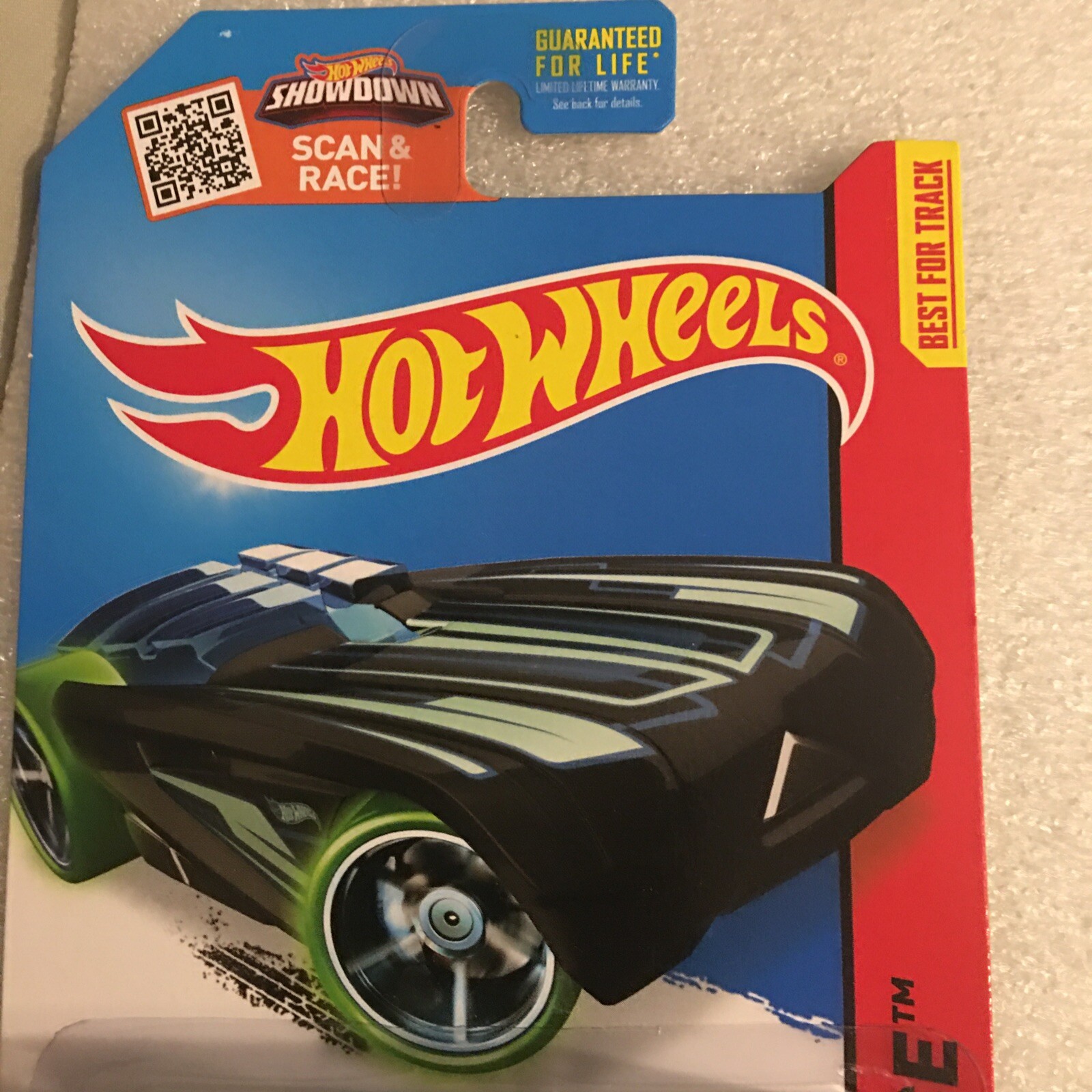 Hot Wheels HW Race 2015 (2) Pharodox Black/Red Version 172/250 New On Card B141