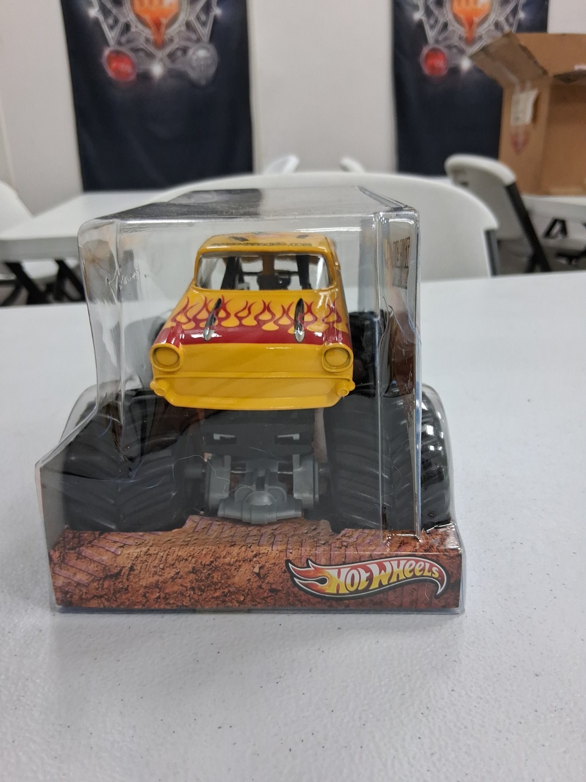 Hot Wheels Monster Jam 1/24 Scale | Yellow – Avenger Truck Signed By Driver