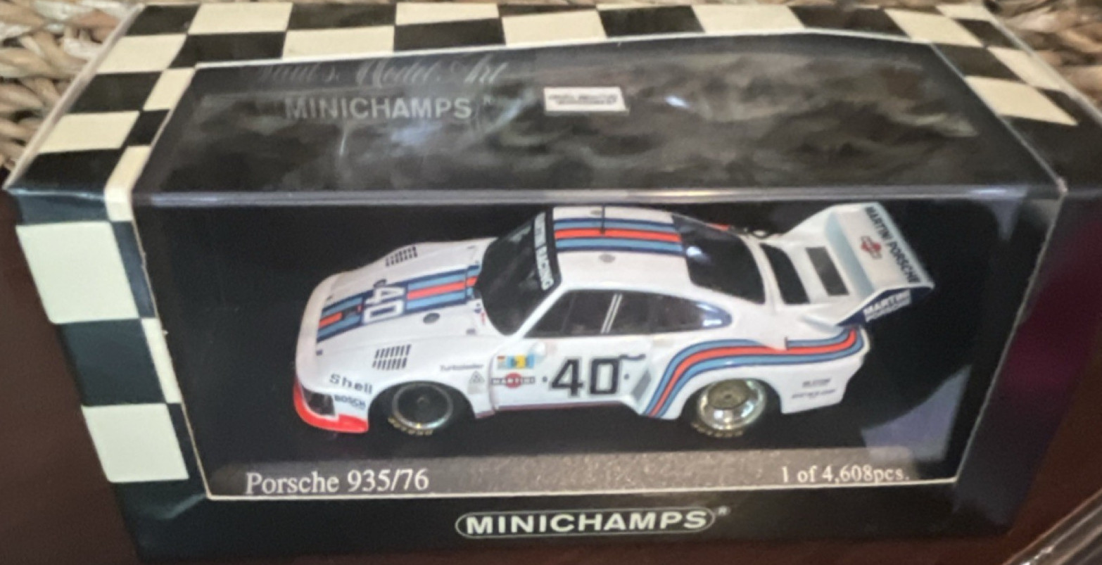 MINICHAMPS Porsche 935/76 #40 Le Mans 1976 Limited Edition Diecast Car
