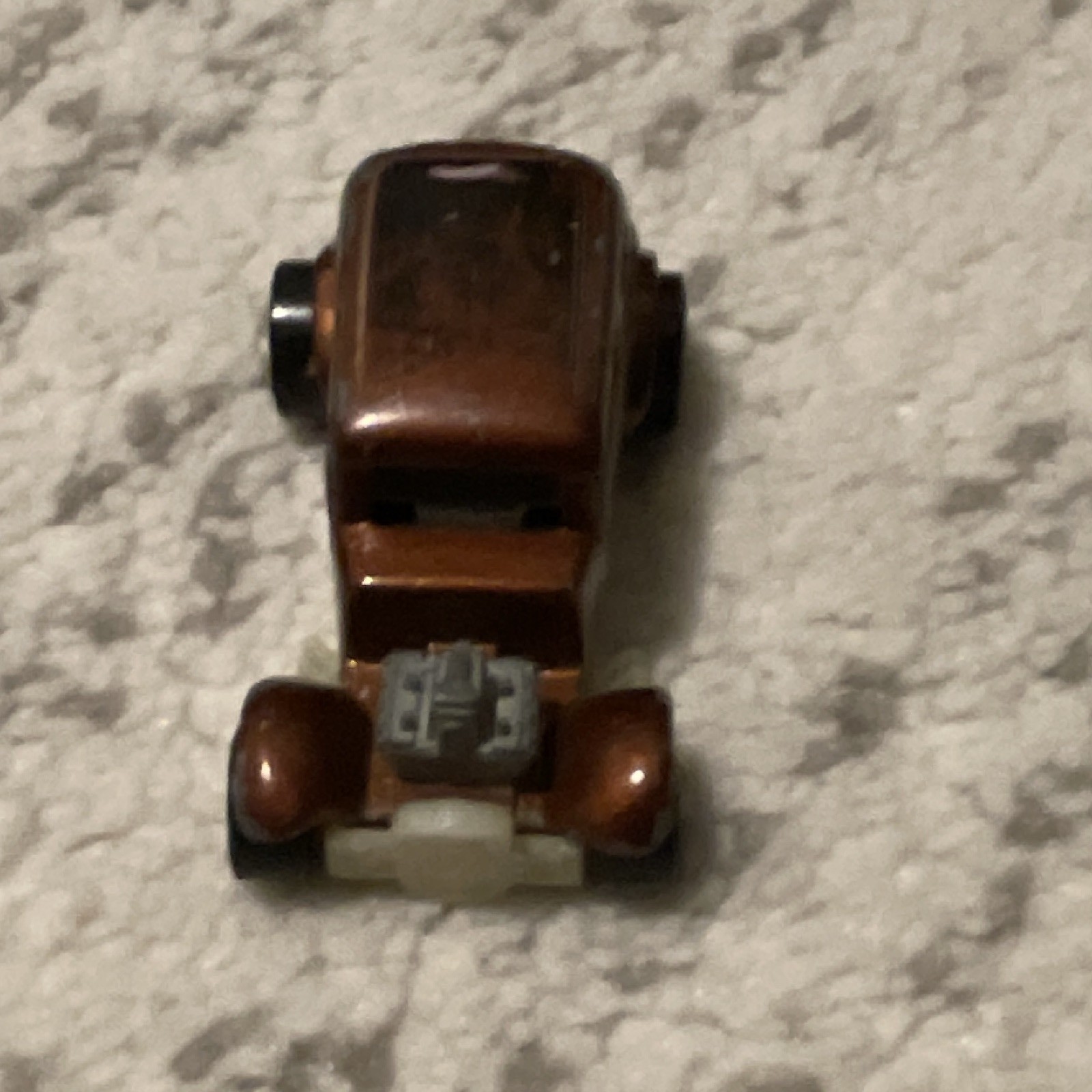 Hot Wheels ‘32 Ford Vicky 1:64 Brown Diecast Toy Car Loose