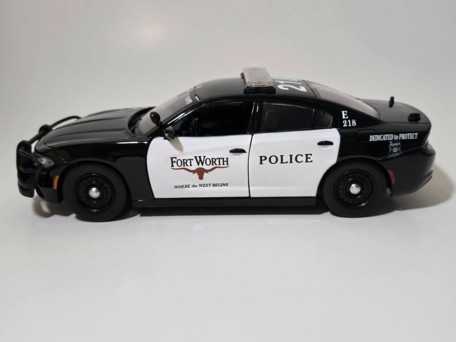 Custom 1/24th Fort Worth, Texas Police 2023 Dodge Charger Pursuit diecast model