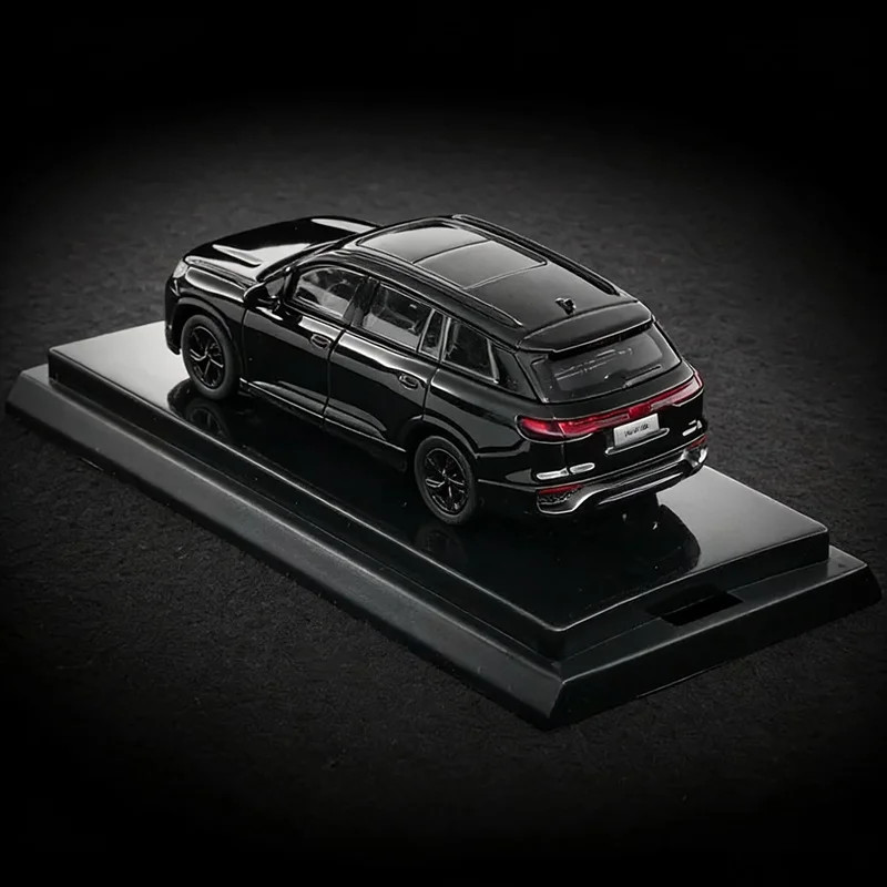 1:64 Audi Q6 2025 SUV Alloy Sports Car Model Diecast Metal Luxy Vehicles Car
