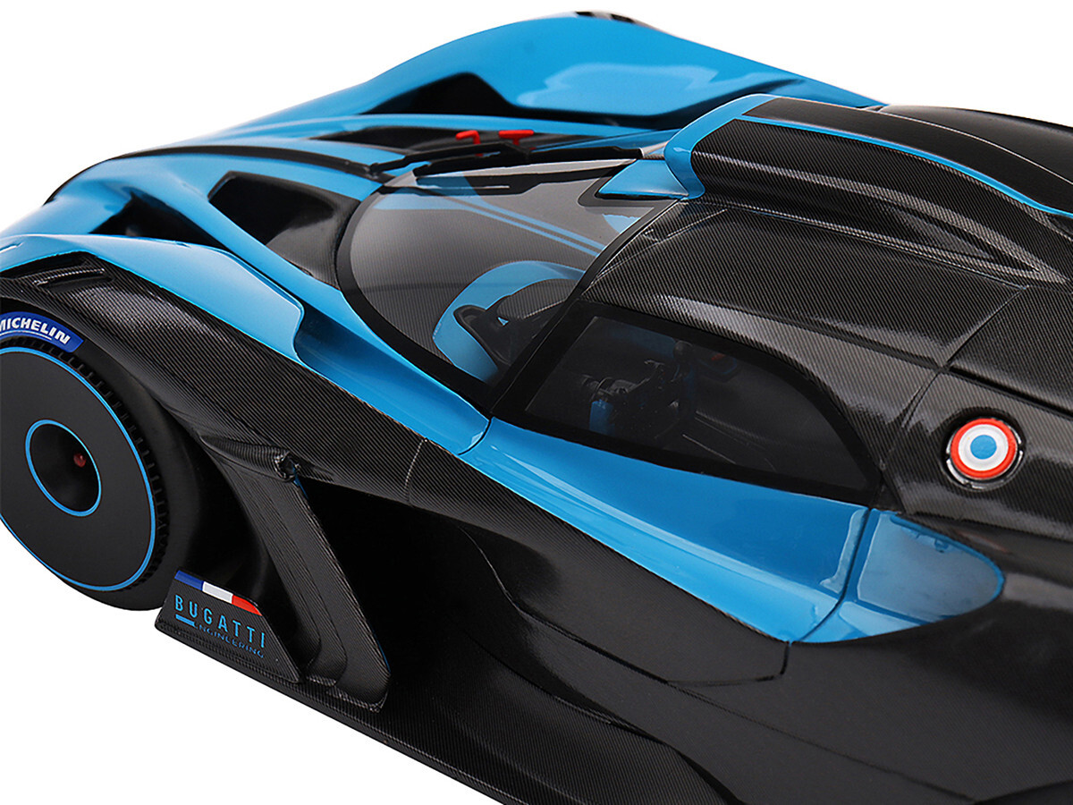 Bugatti Bolide Presentation Version Blue and Black 1/18 Model Car TS0434