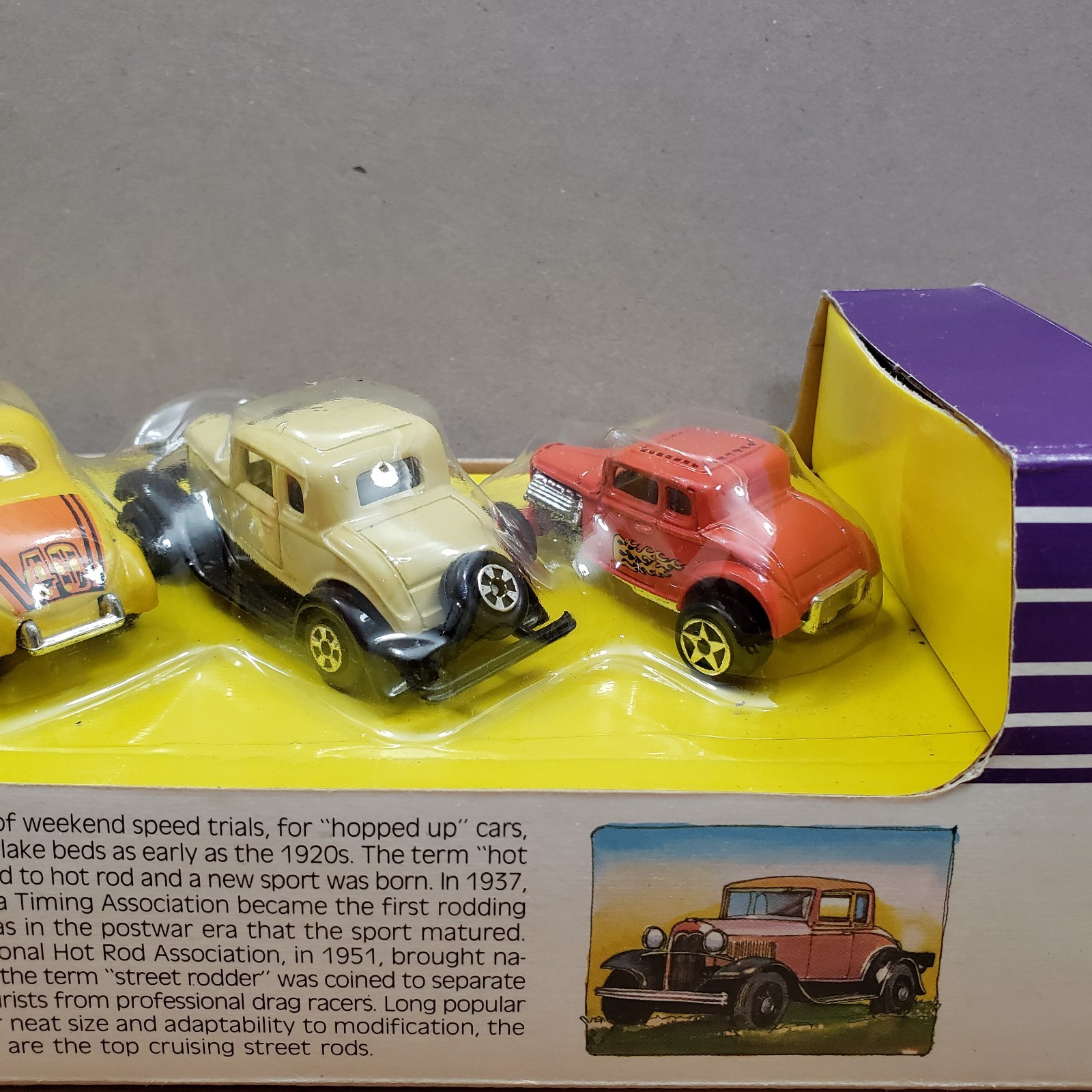 Ertl Ford Cruisin Street Rods 5-Car Set Diecast 1:64