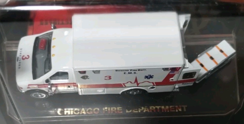Code 3 Chicago Fire Department Ford E-350 Ambulance 3 EMS #12056