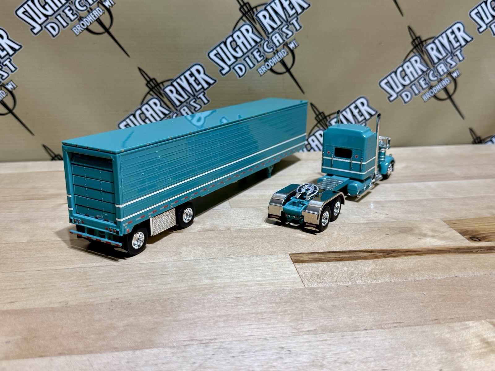 Dcp 1/64 Kenworth W900 semi Truck And Dry Van trailer Farm Toy New Tooling