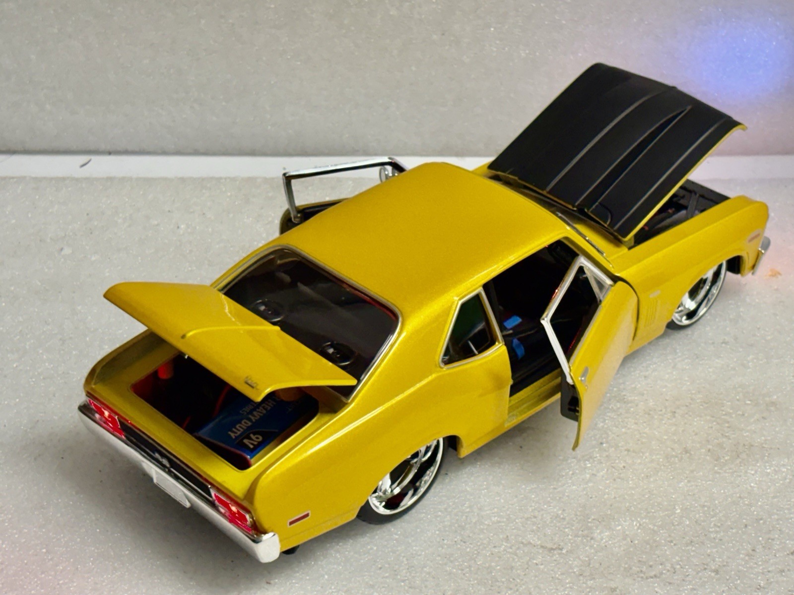 🔥1970 Chevy Nova SS PRO Super Street Car Custom BUILT WORKING LED LIGHTS 1/18