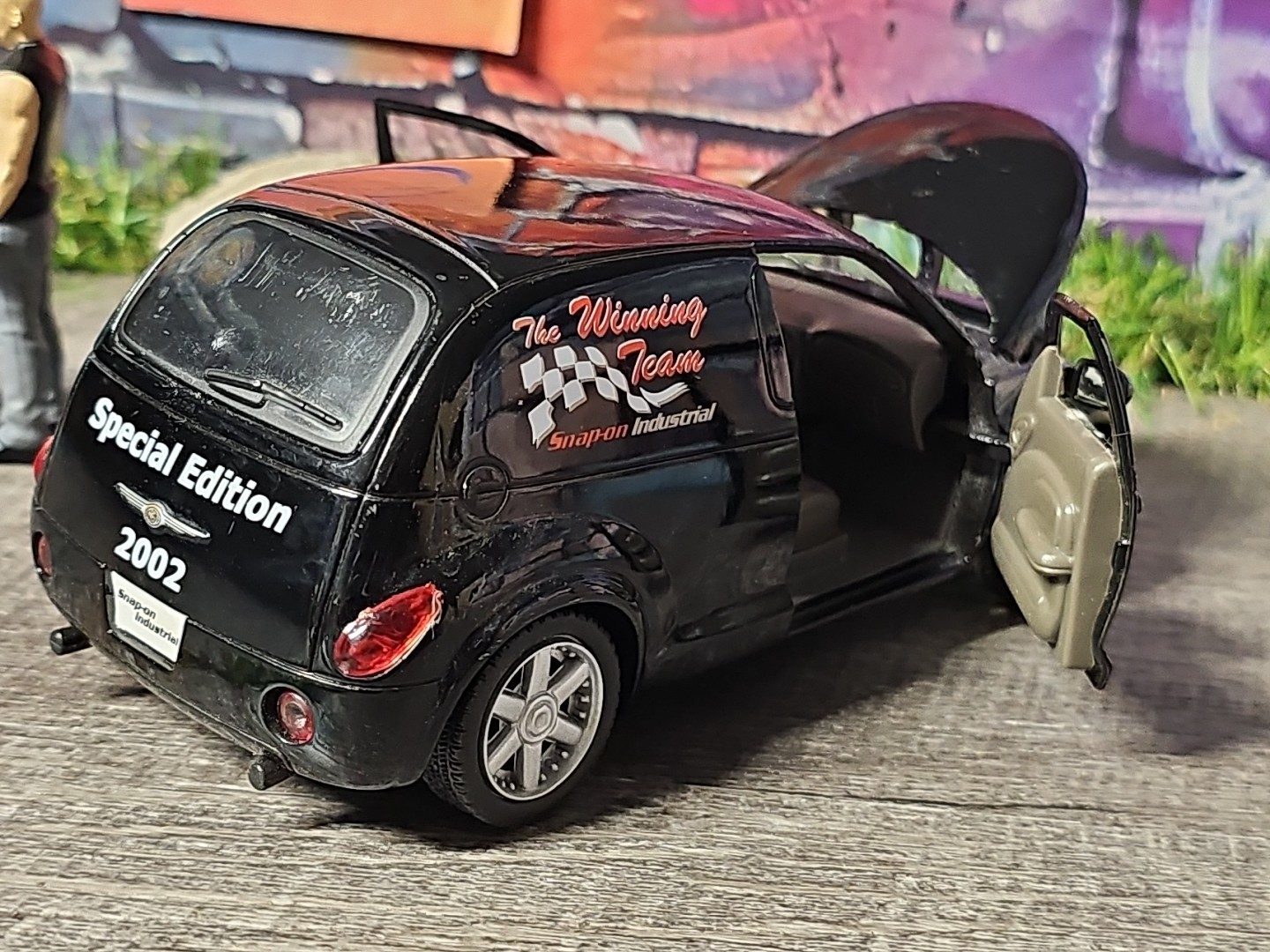 Vntg 2002 Unbranded Snap-On Chrysler PT Cruiser 1:24 Scale Diecast Car NO BOX