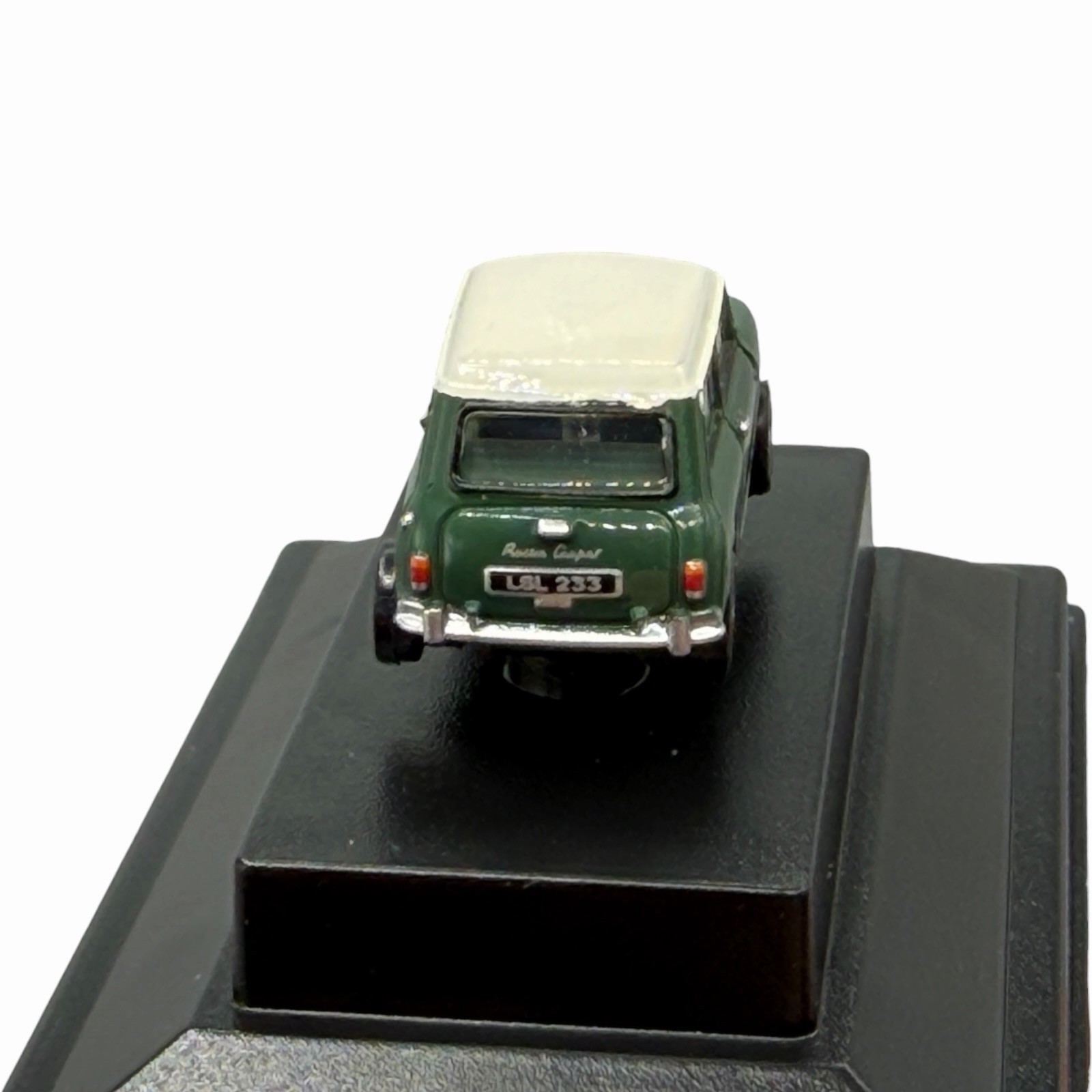 Austin Mini Cooper Almond Green with White Roof Diecast car 1:120 Scale Oxford
