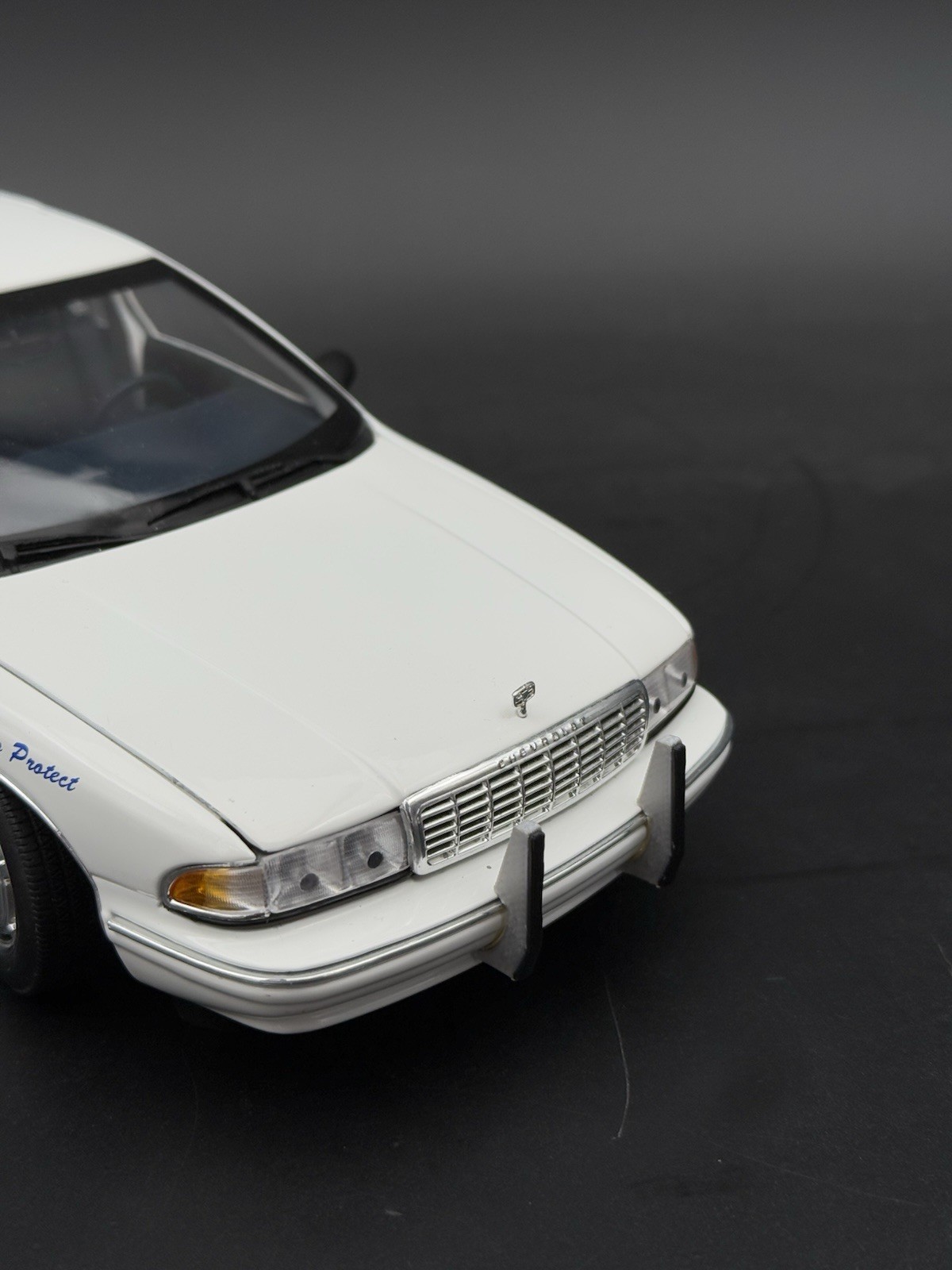 1/18 Vintage Push Bumper Guard For UT Chevrolet Caprice Police Car