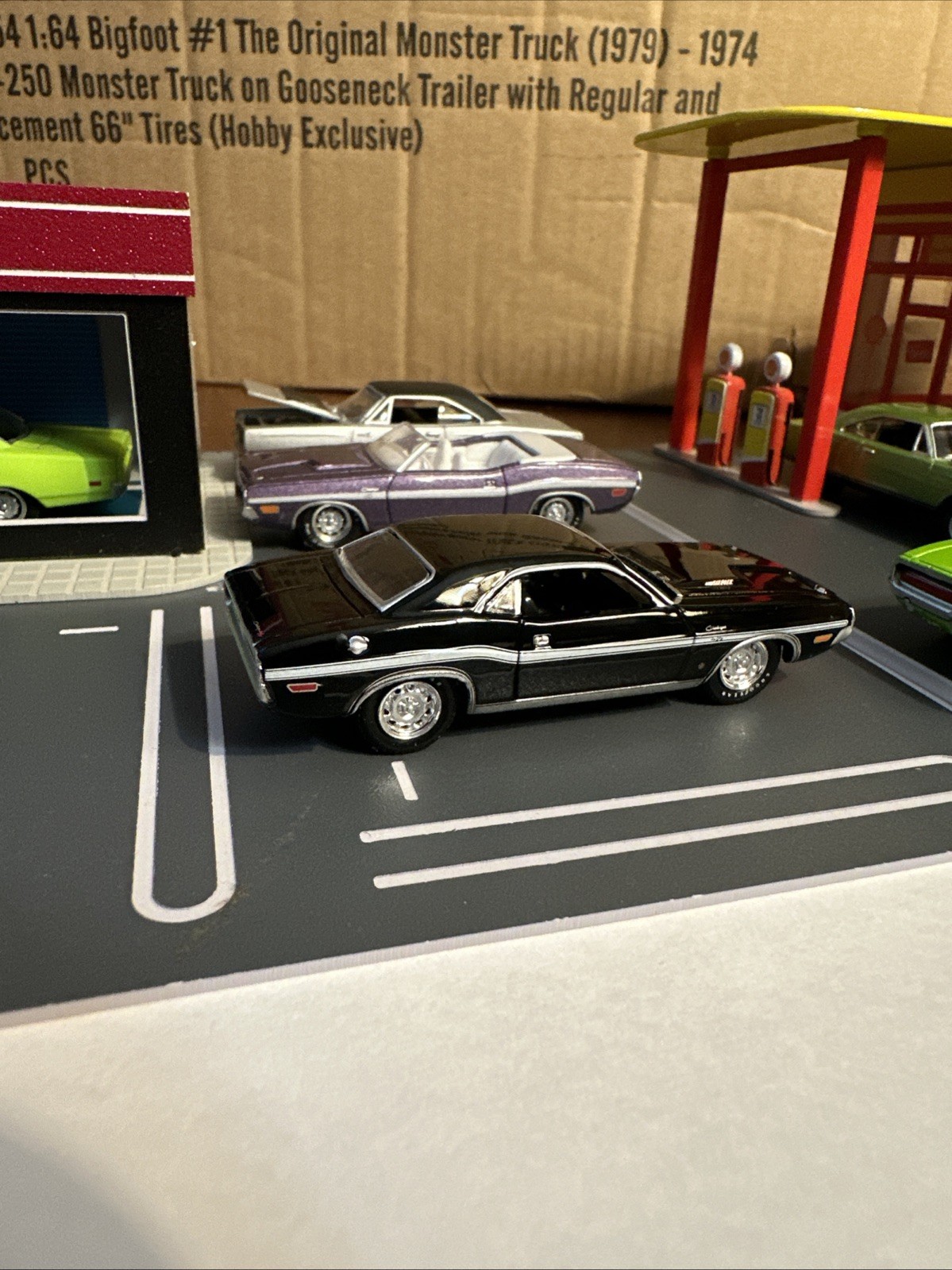 2025 Greenlight 1970 Dodge Challenger R/T 1/64 Adult Collectible Black Loose