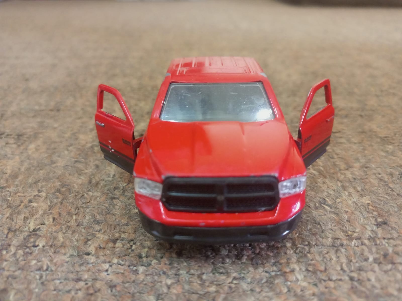 Kinsmart Dodge Ram 1500 Red Diecast Truck 1:46 Scale