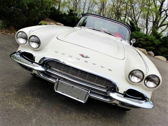 Corvette Chevrolet StingRay55Chevy57Race Car1:24Classic18Hot Rod1972Metal Model