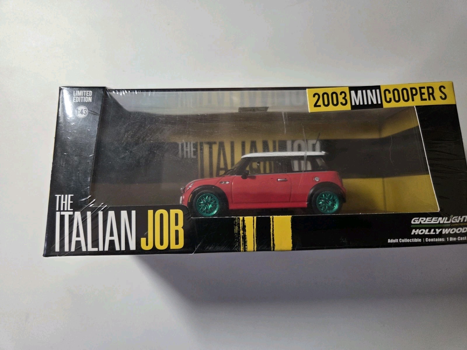 GreenLight The Italian Job 2003 Mini Cooper S – 1:43 Diecast CHASE! 3 Car Set