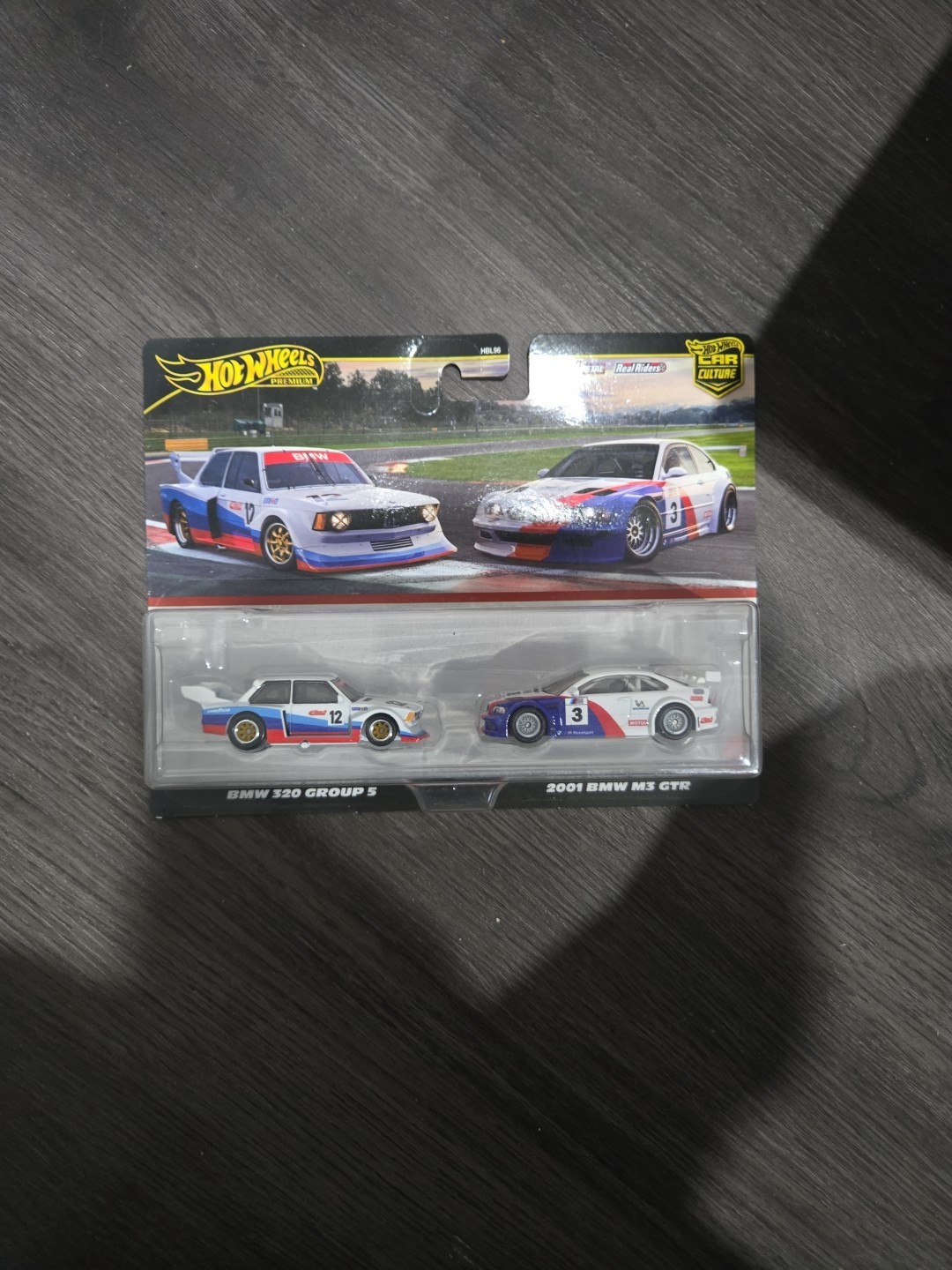 Hot Wheels Premium Twin Pack BMW 320 GROUP 5 & 2001 BMW M3 GTR