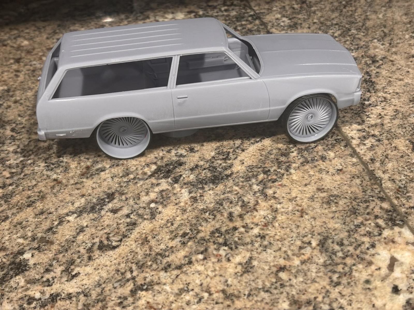 1980 Malibu Wagon kit(1/24) WINDOWS INCLUDED