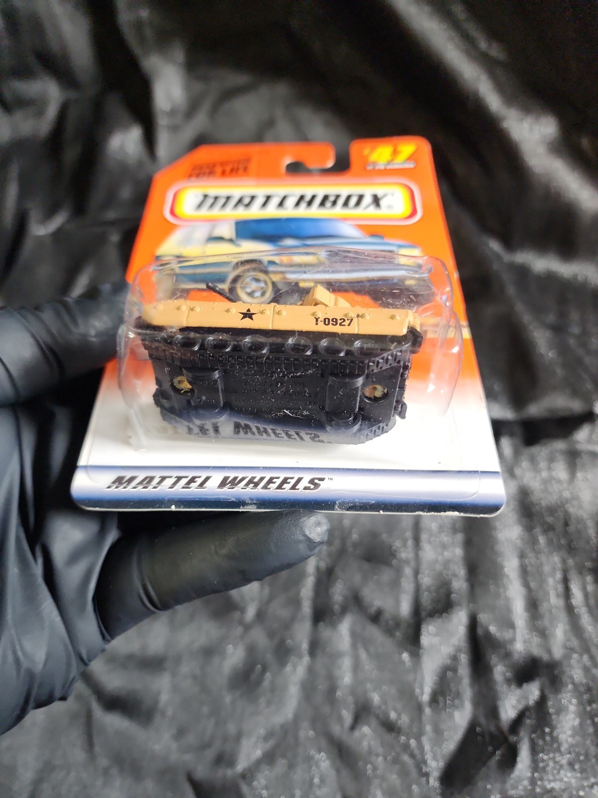 Matchbox Rough N Tough M2 Bradley Tank Military T-0927 Tan