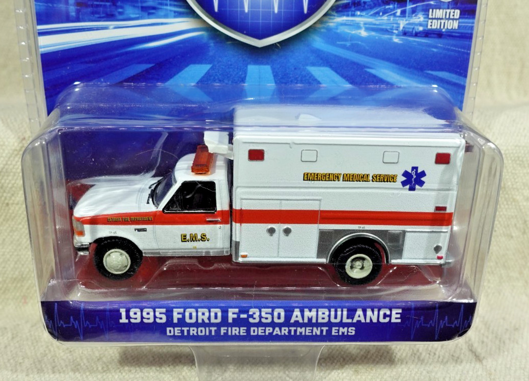 Greenlight First Responders 1995 Ford F350 Detroit Fire Department 1/64