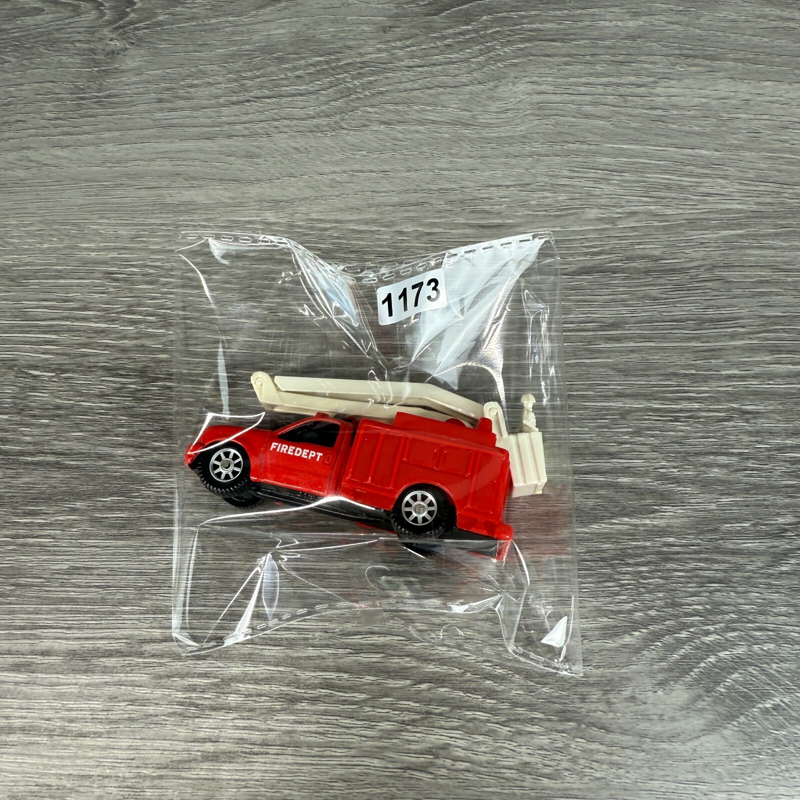 Maisto Fire Department Utility Truck w/ Manlift Bucket Red Plastic Toy Truck