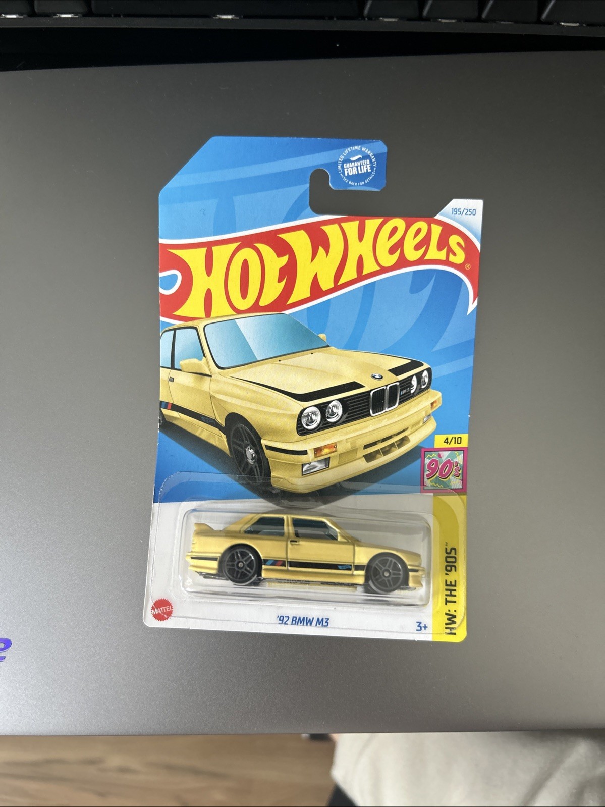 Hot Wheels ‘92 BMW M3 195/250