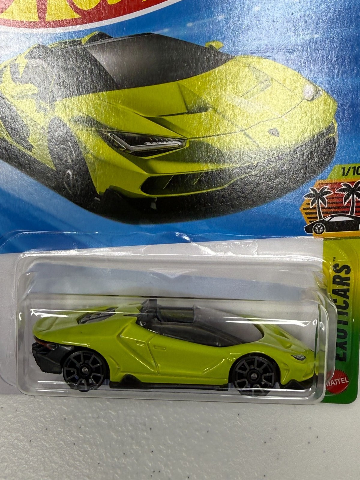2026 Hot Wheels 16 Lamborghini Centenario Roadster Exotics 1/10 2/250 NOC