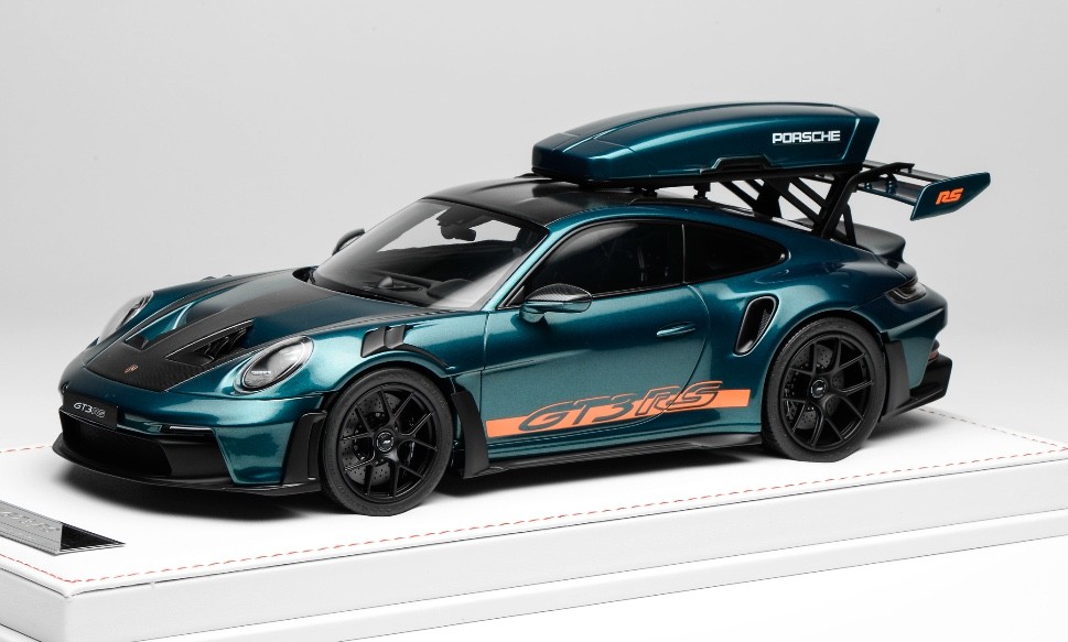 1/18 Ivy Porsche 911 GT3 RS with Luggage Rack Green / Orange Stripe 20 pcs AB653