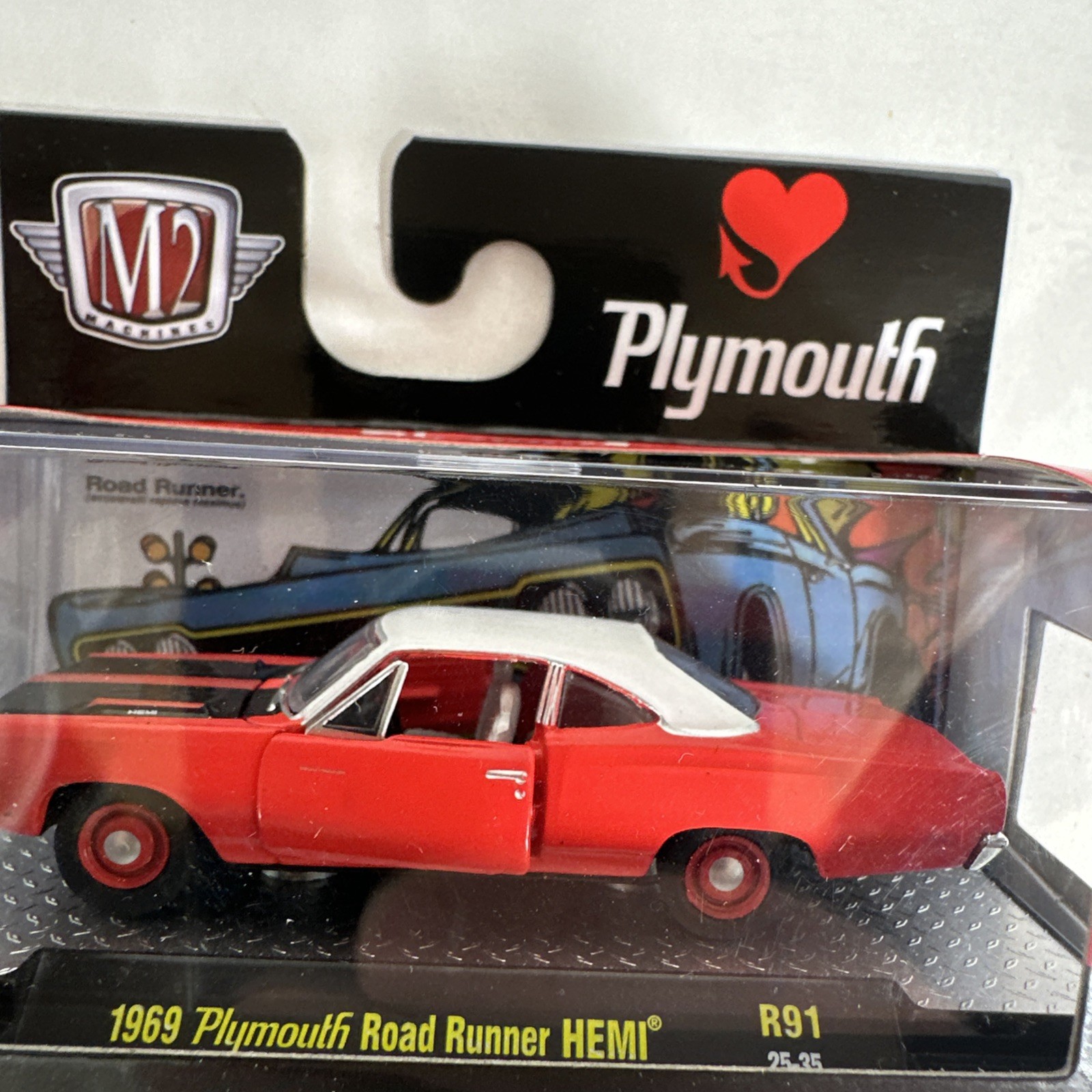 1969 Plymouth Road Runner HEMI Red/Black M2 Machines R91 25-35 New in Package